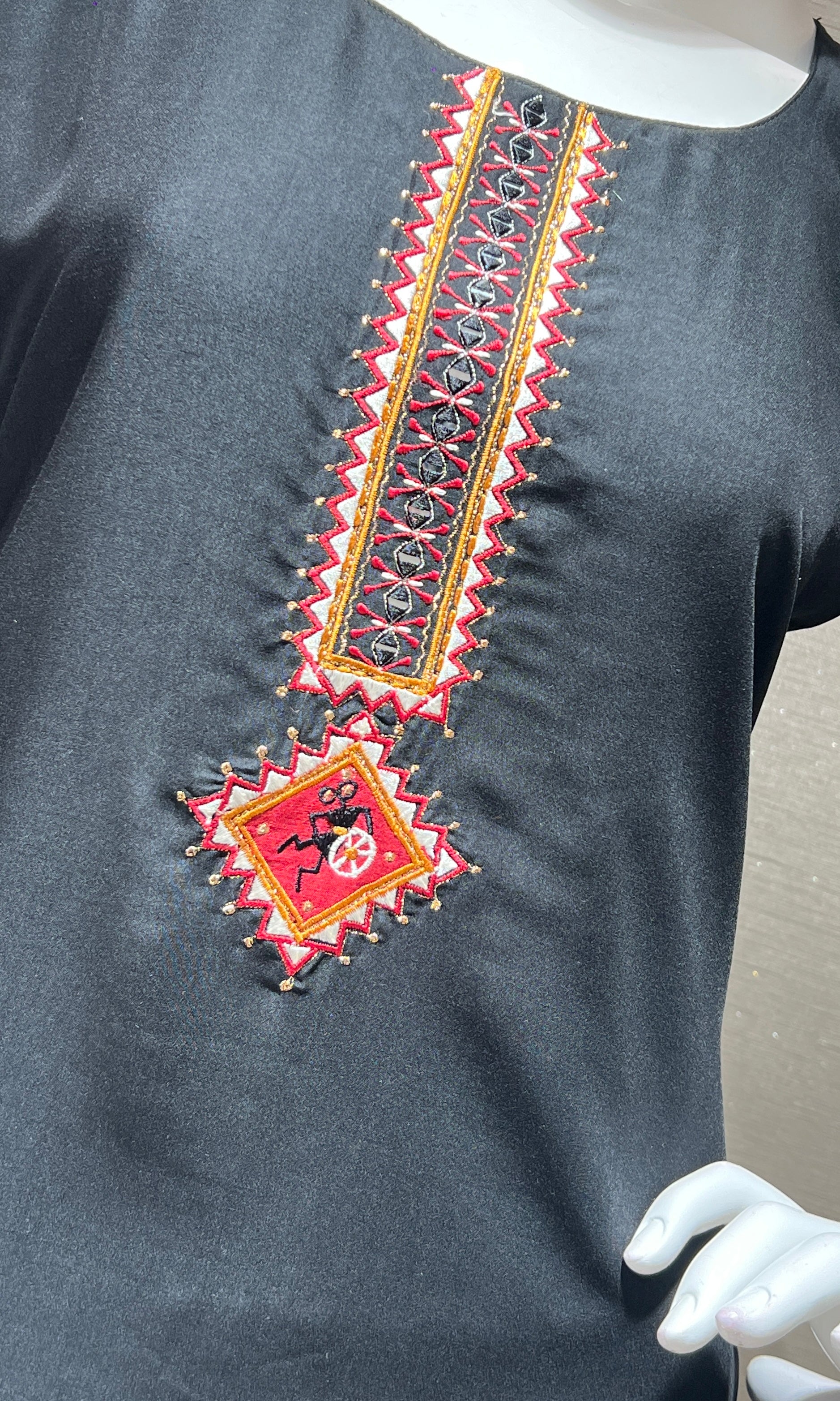 Black kurta set with contrast dupatta