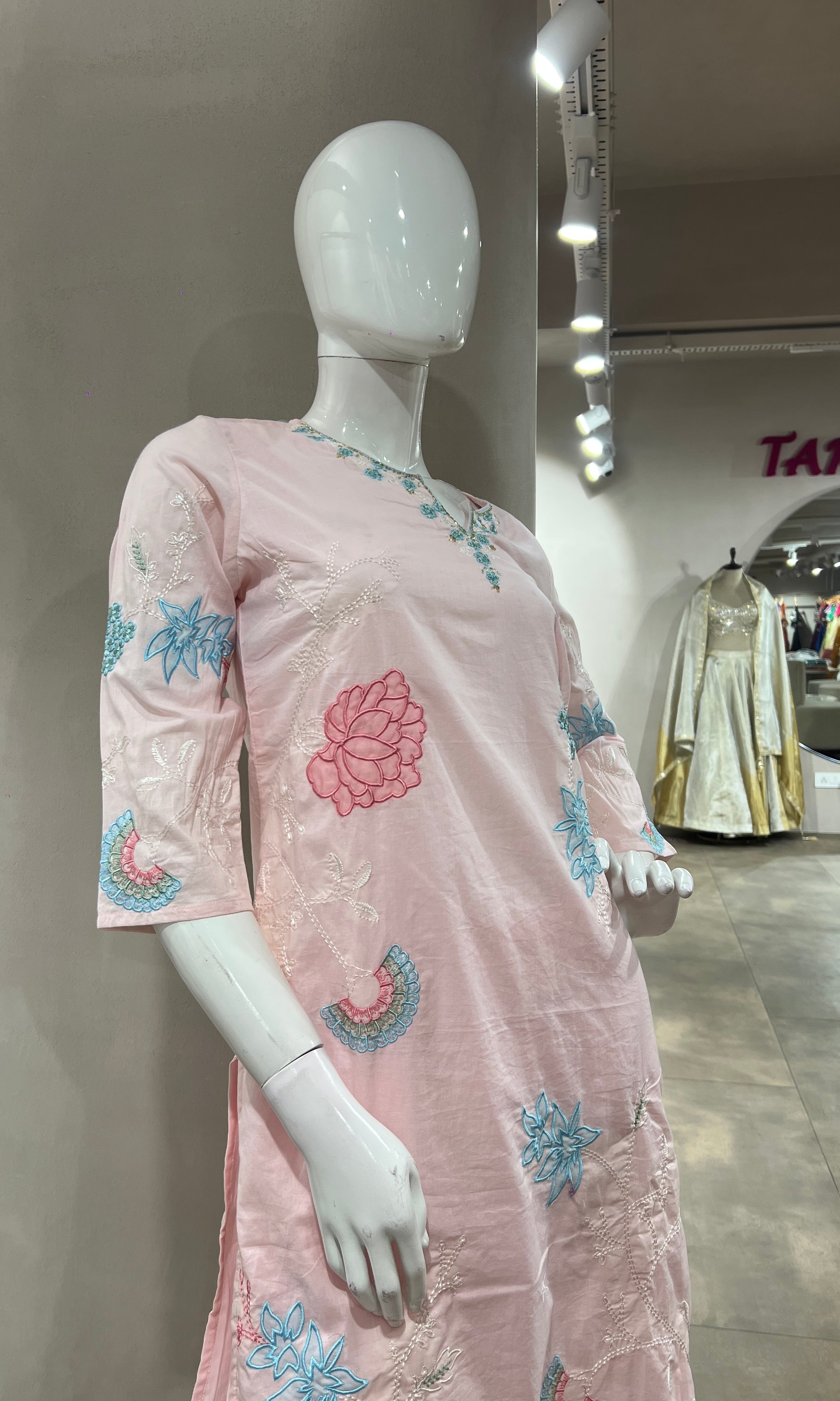 PINK FLORAL MOTIFS COTTON KURTA SET