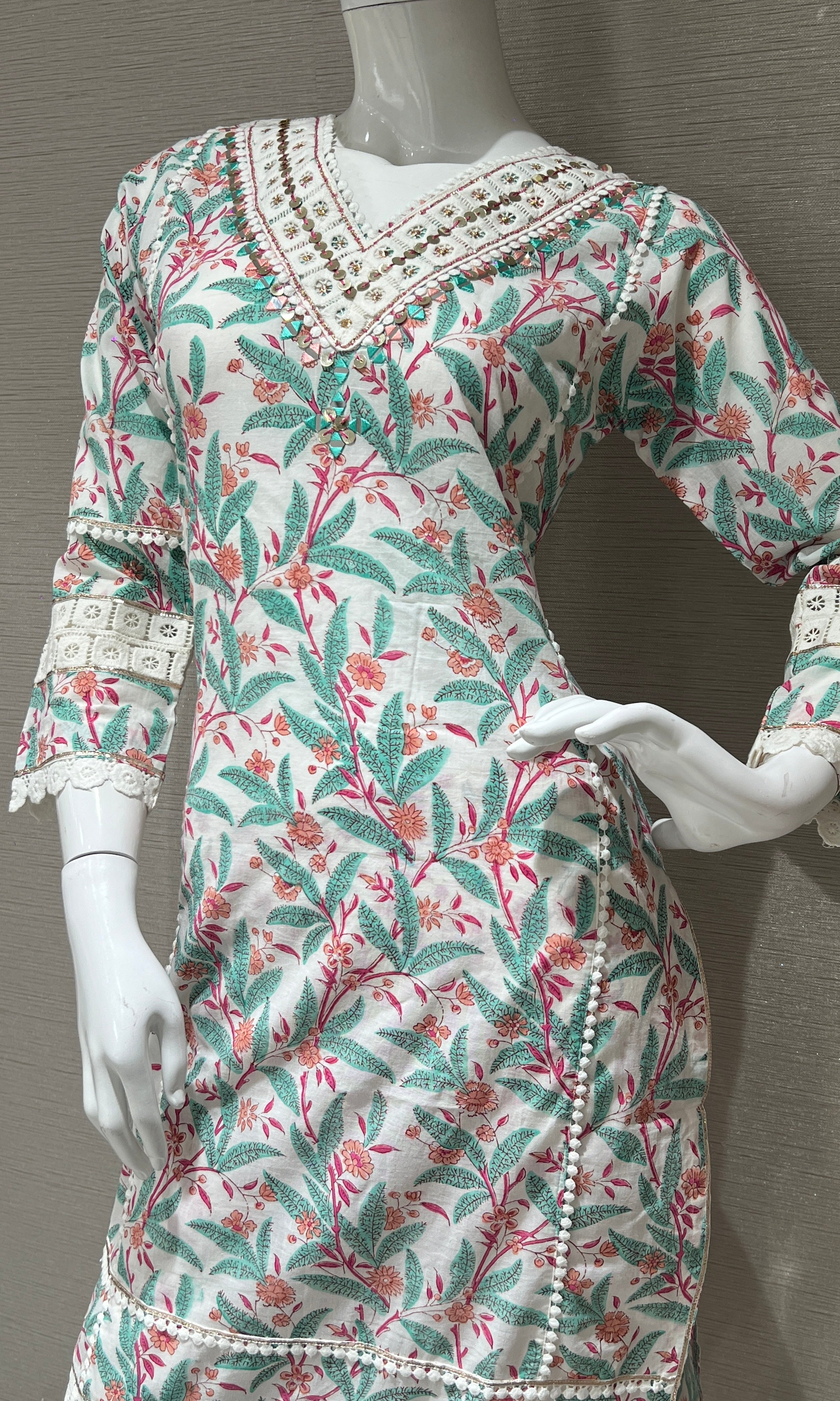 Green cotton Kurta set 3223