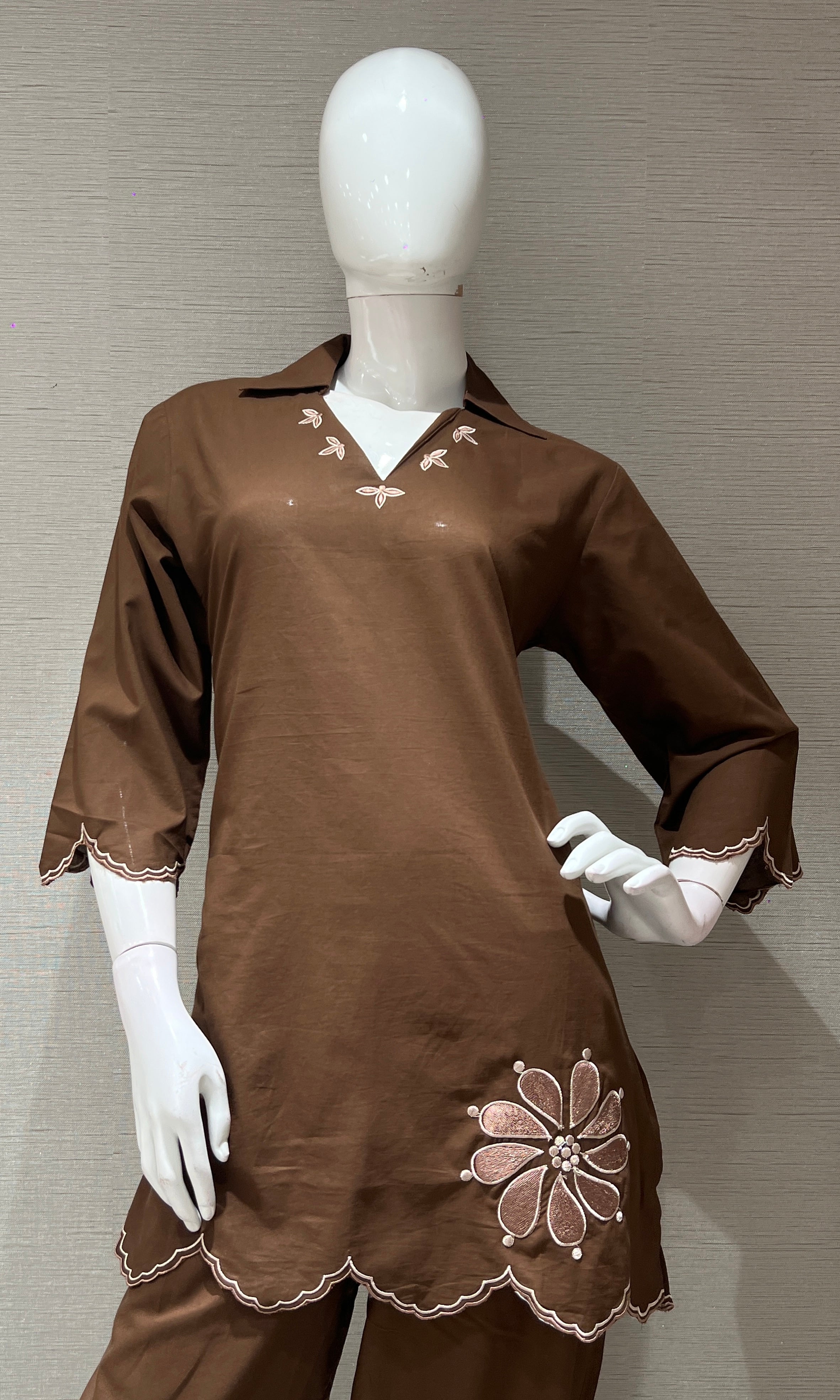 Brown FLORAL CORD SET