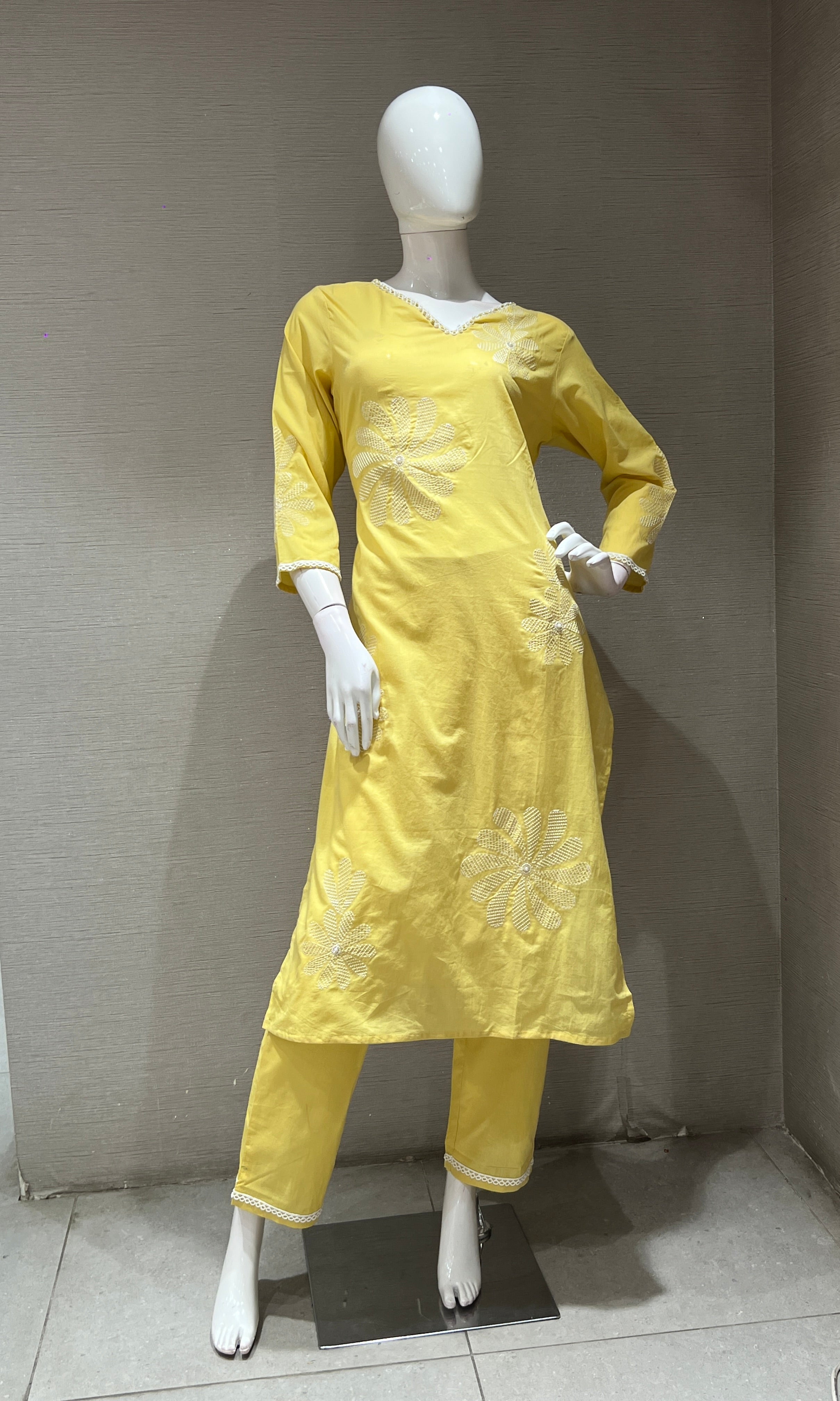 Light yellow FLORAL kurta set
