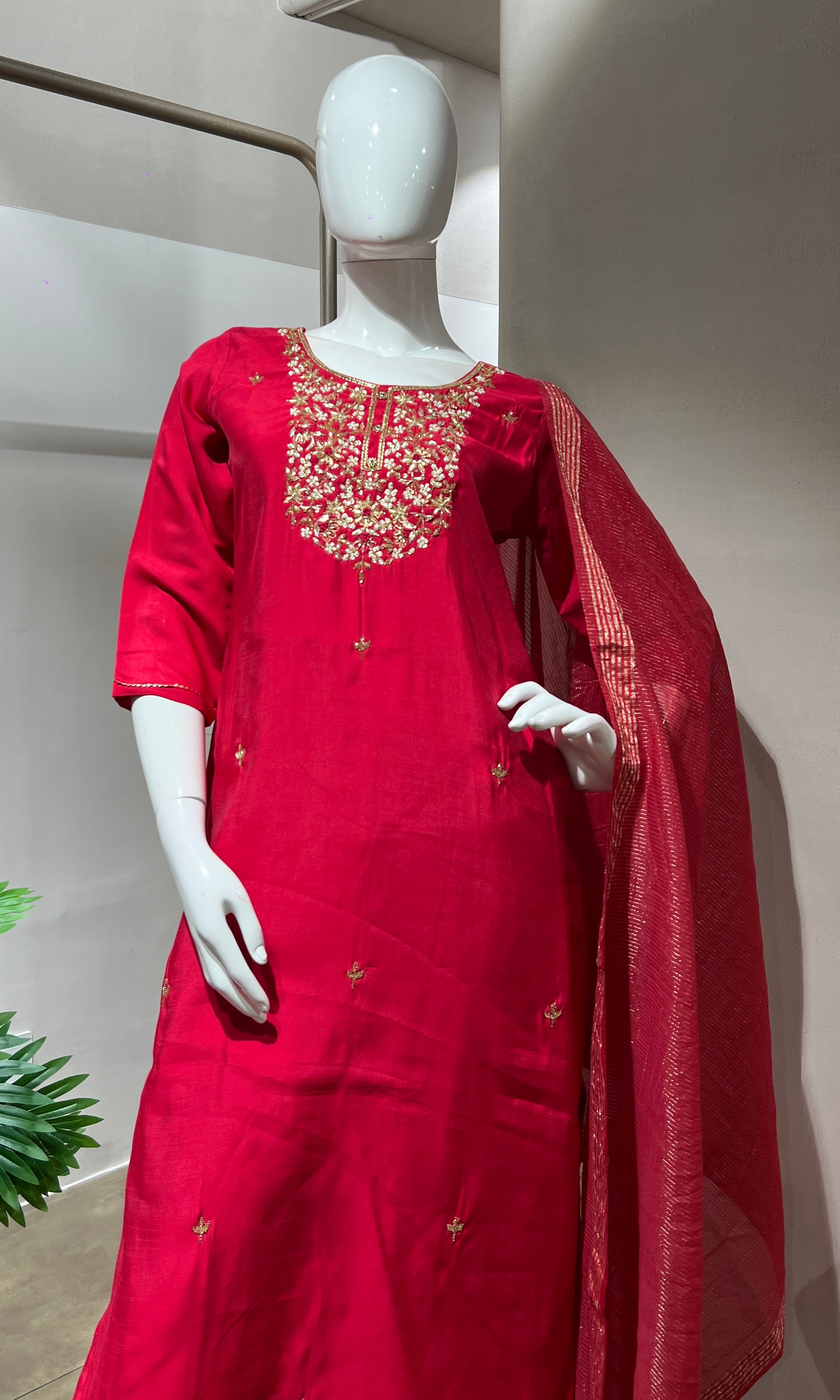 RANI PINK GOLD NECK WORK KURTA SET