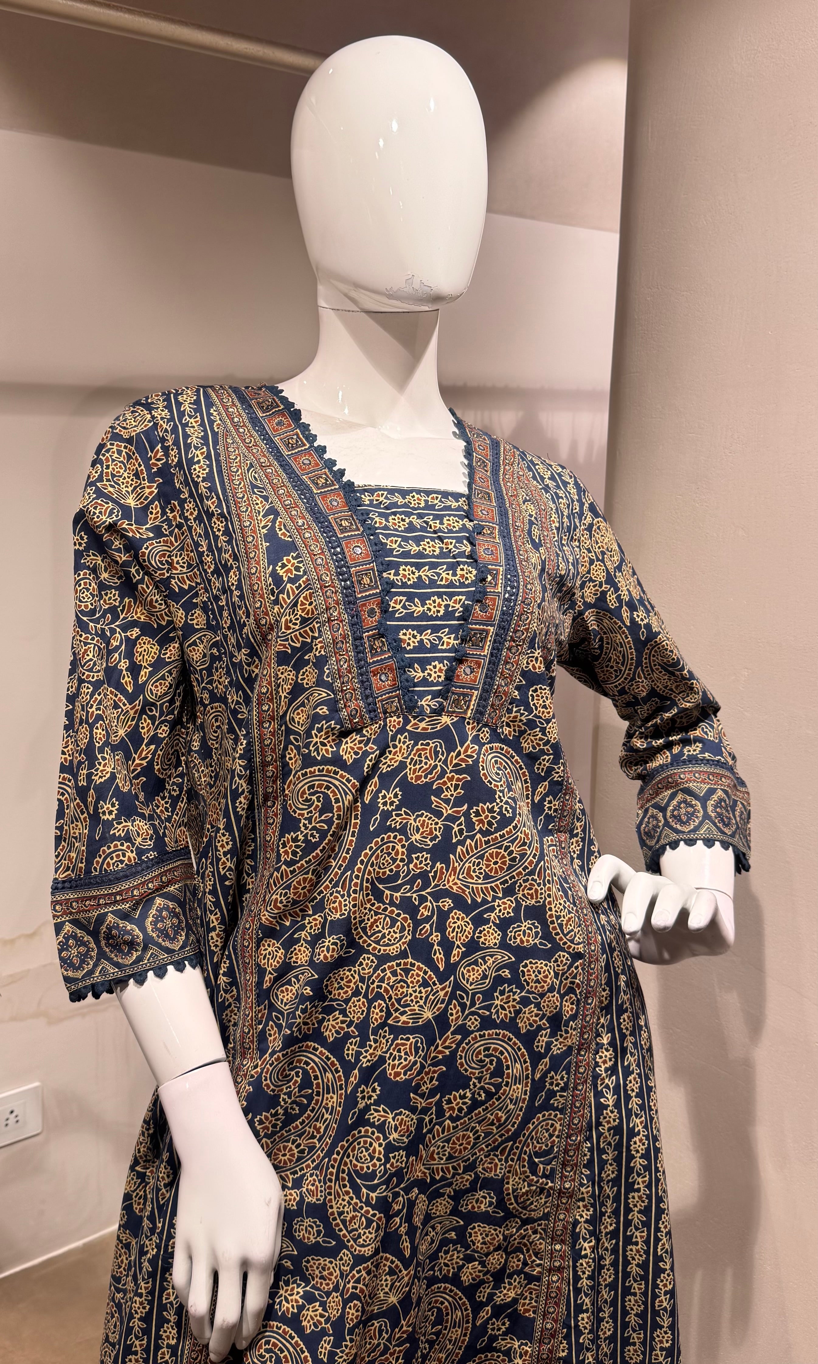Blue floral printed embroidered kurta set