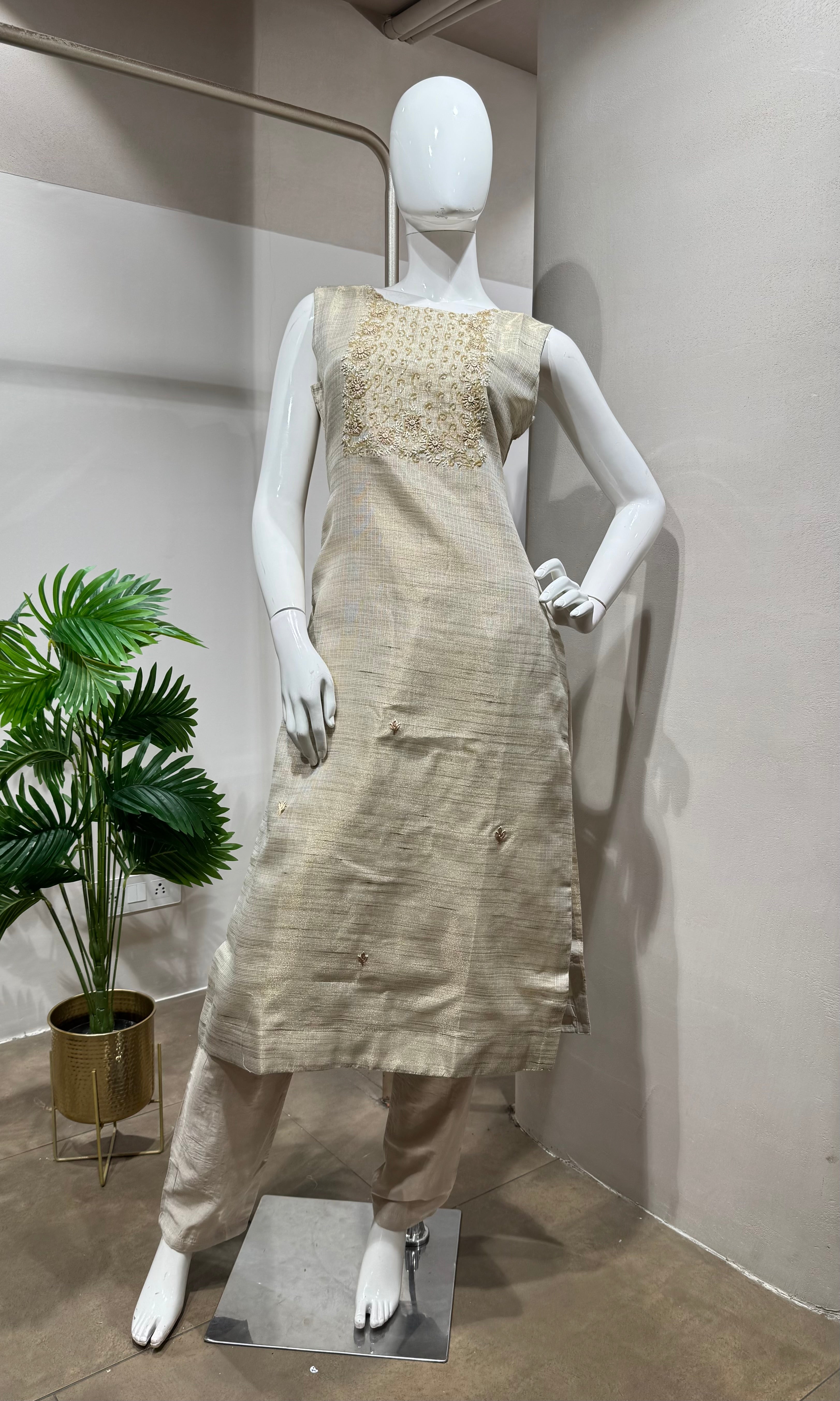 Fawn Elegant Kurta Set with Striped Dupatta