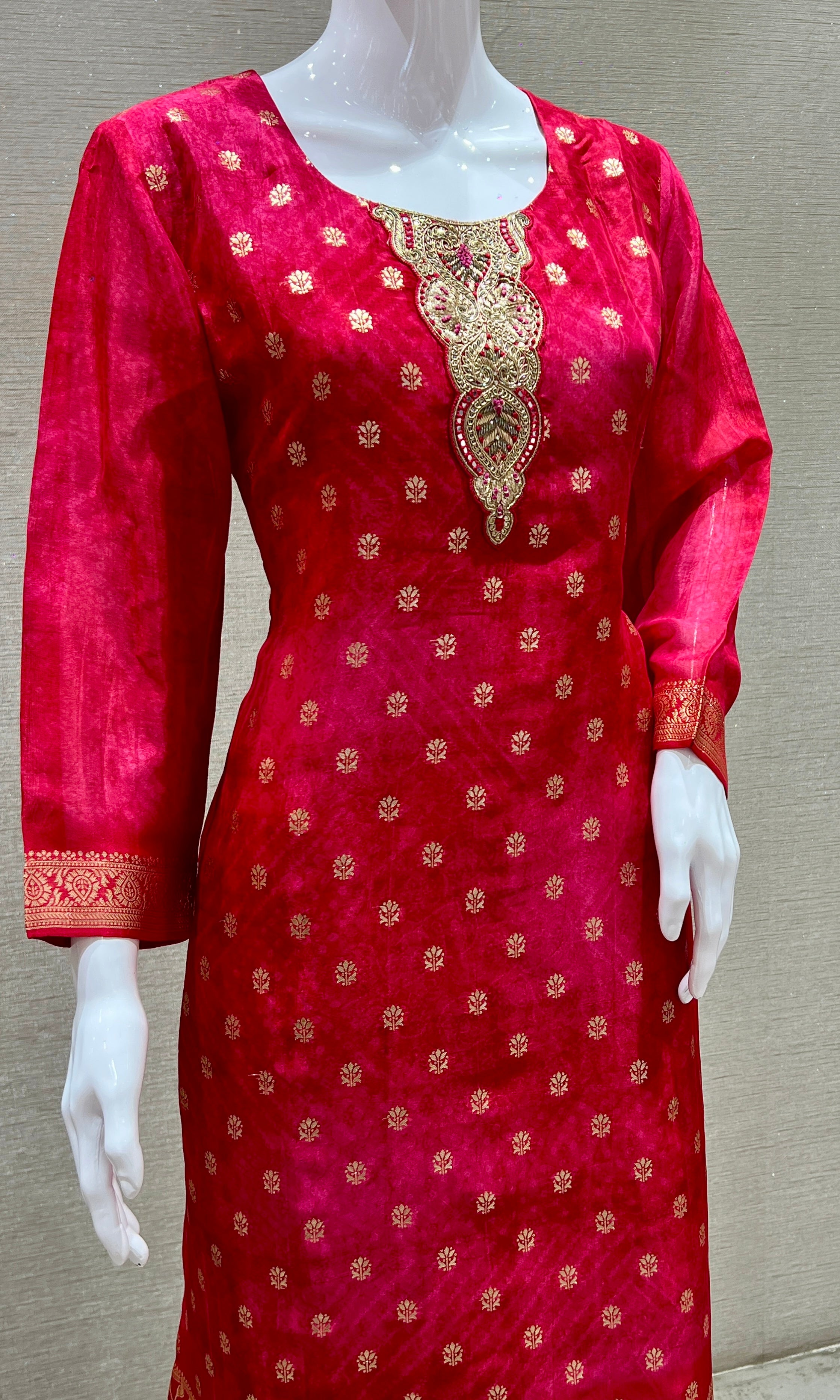 Rani pink kurta set with gold embroidery