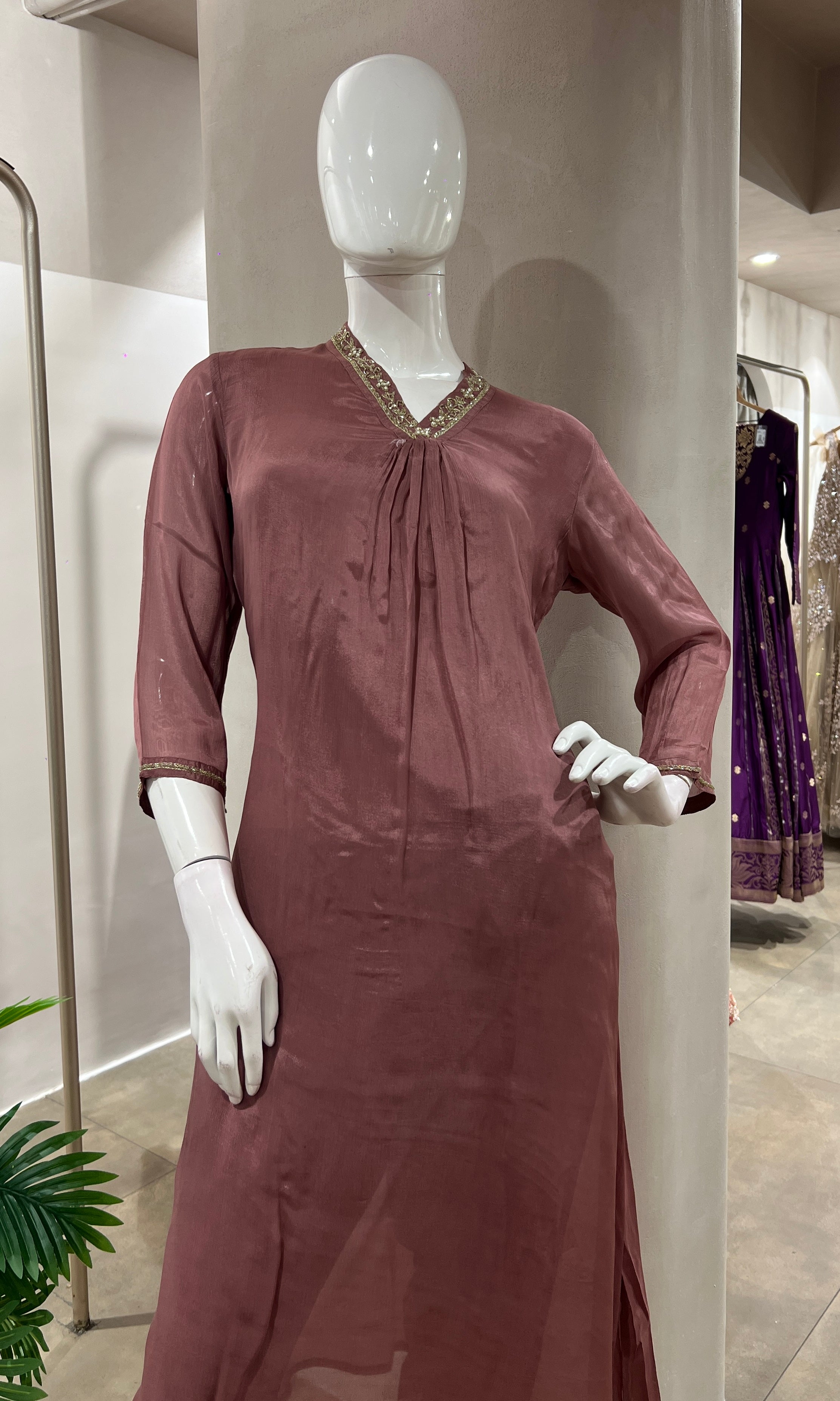 PEACH ETHNIC V NECK KURTA SET