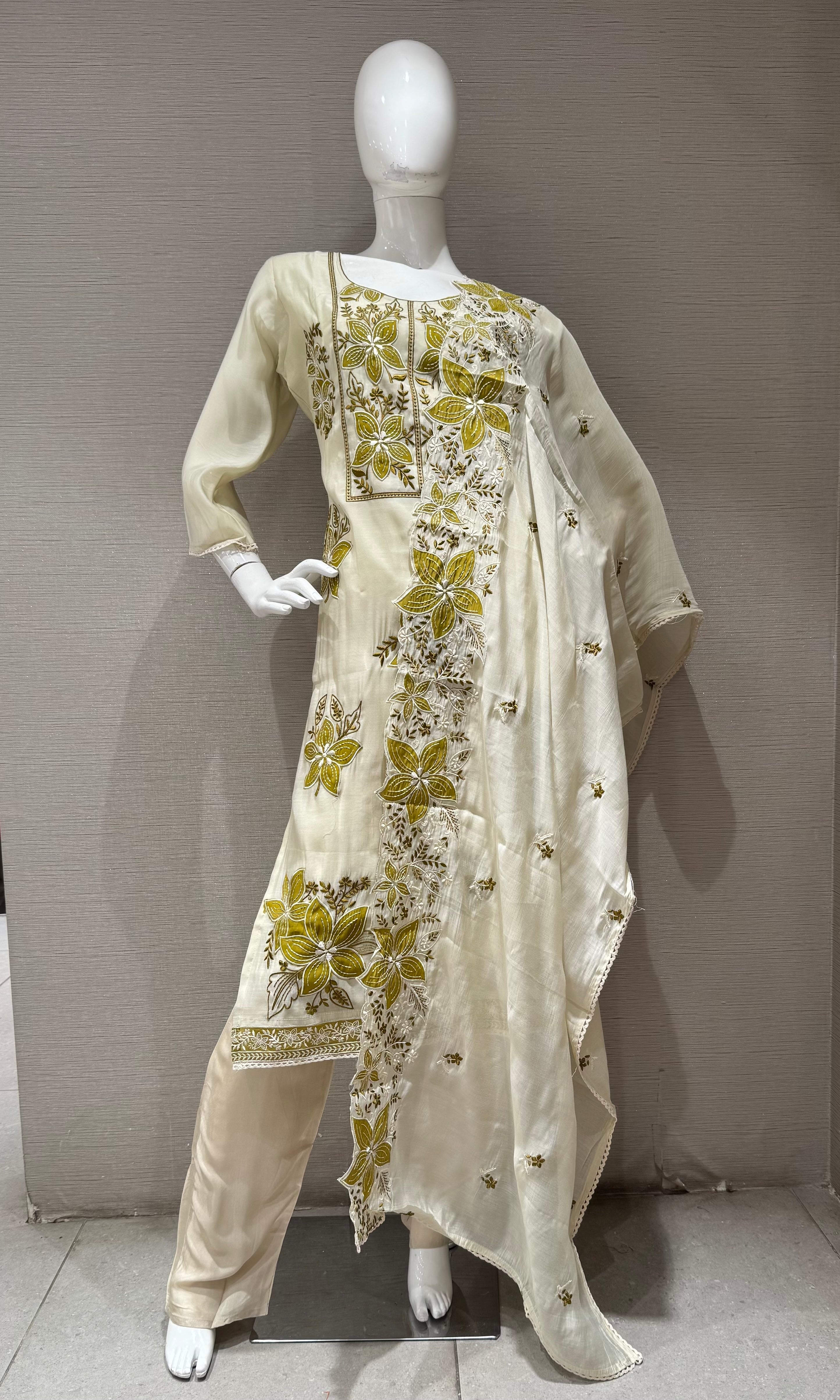 Green Floral Embroidered Kurta set