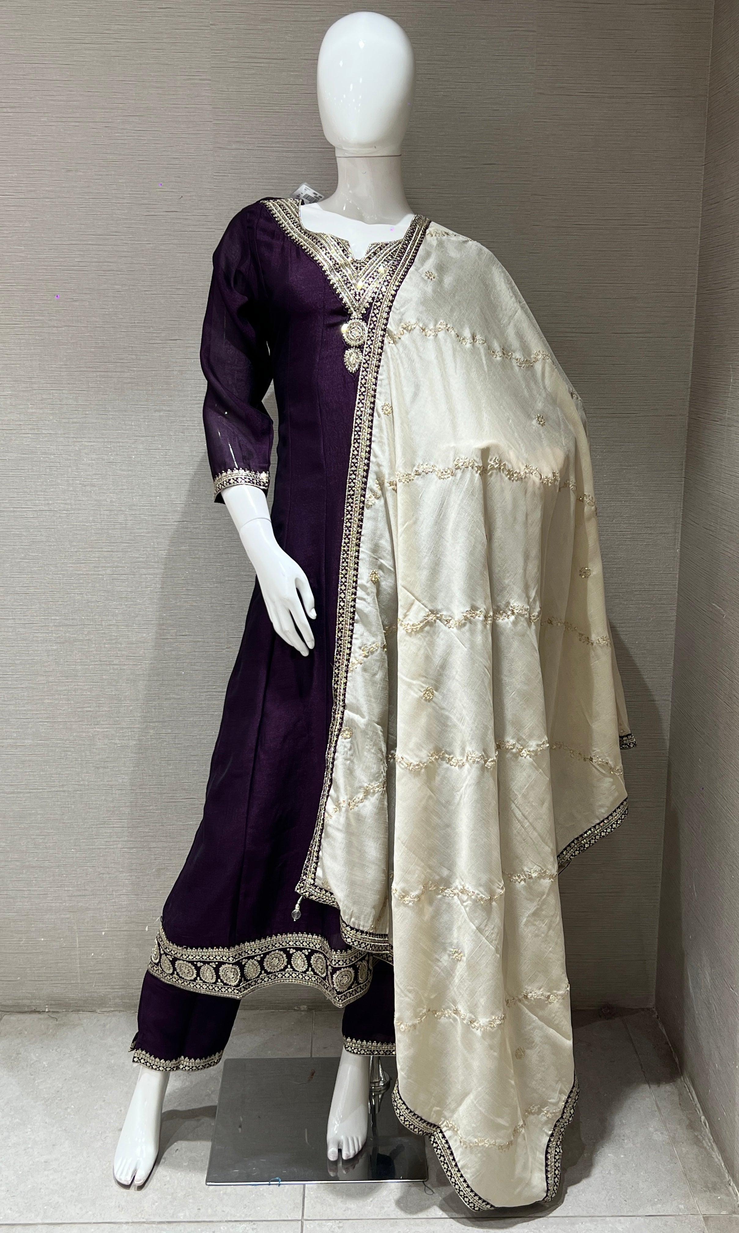 Wine embroidered kurta set with cream dupatta