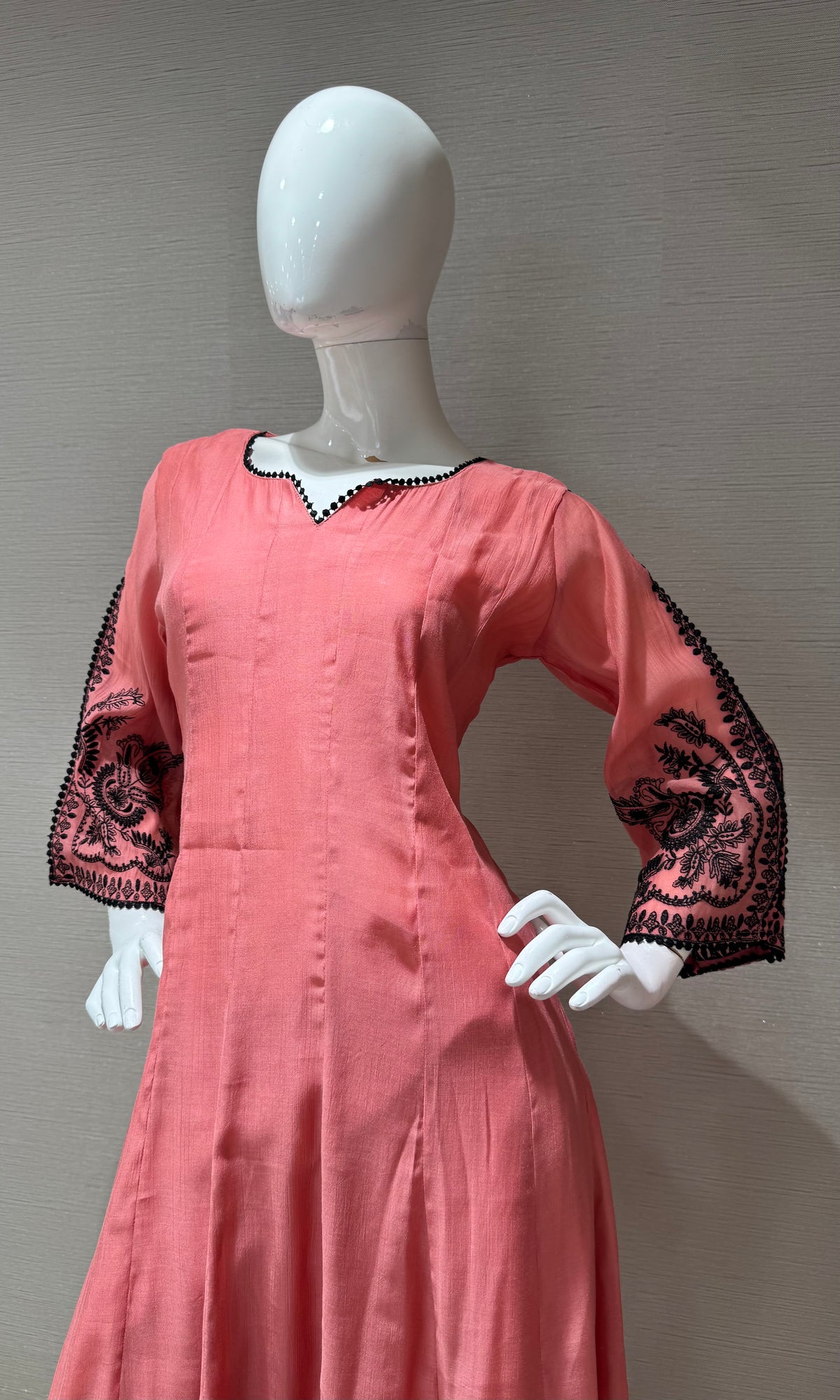 Onion pink chanderi silk kurta set with dupatta