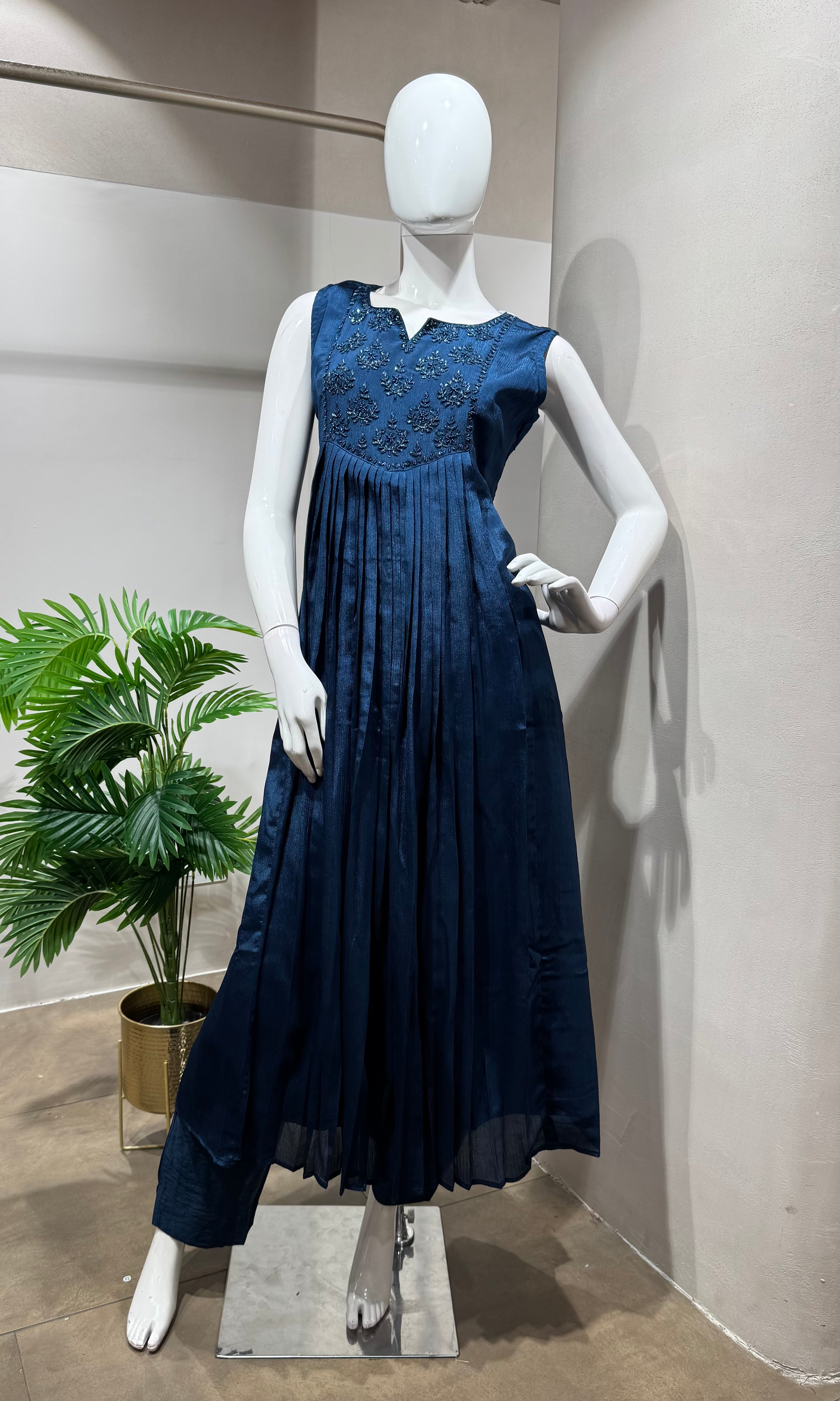 blue embroidered kurta set