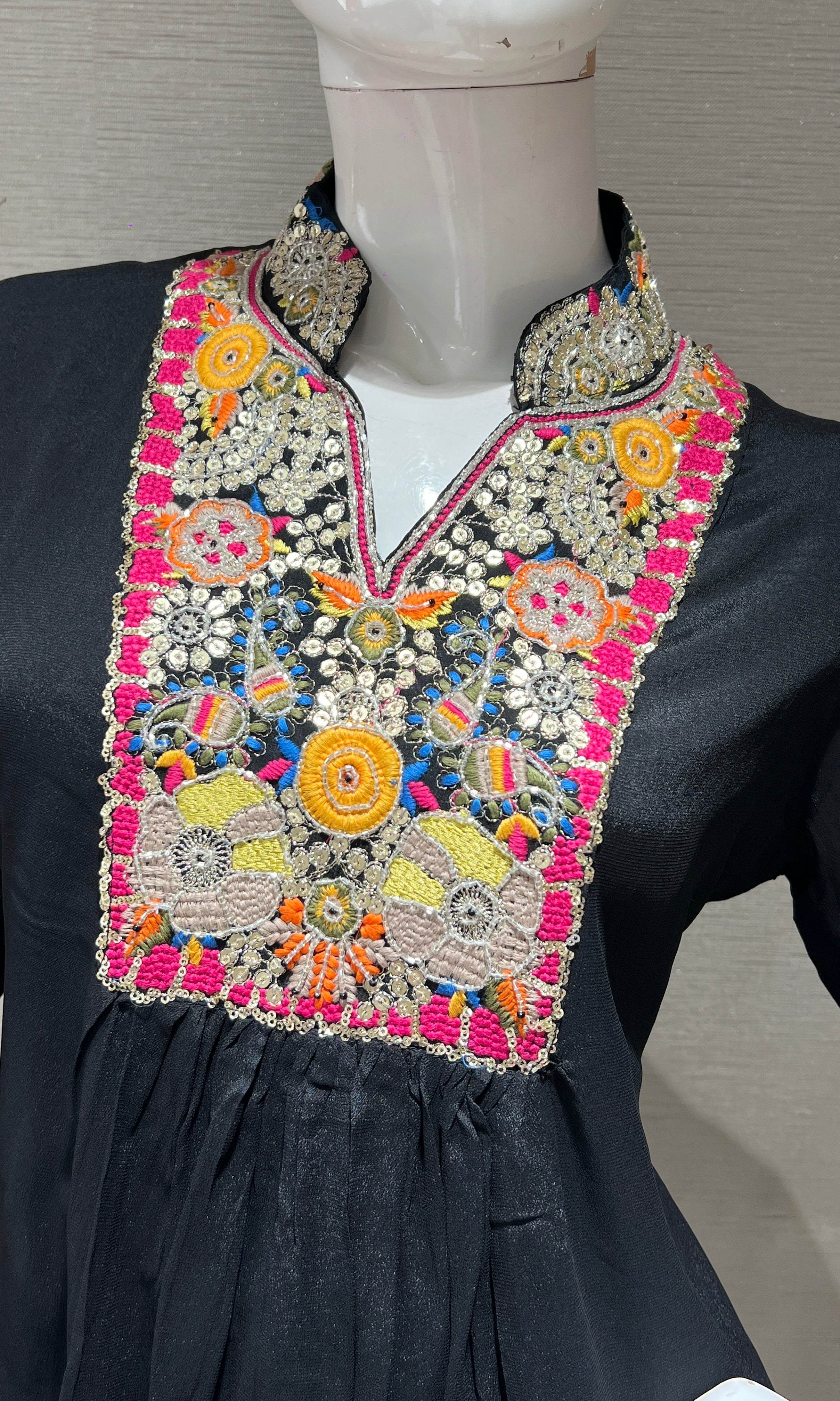 BLACK FLORAL CORD SET