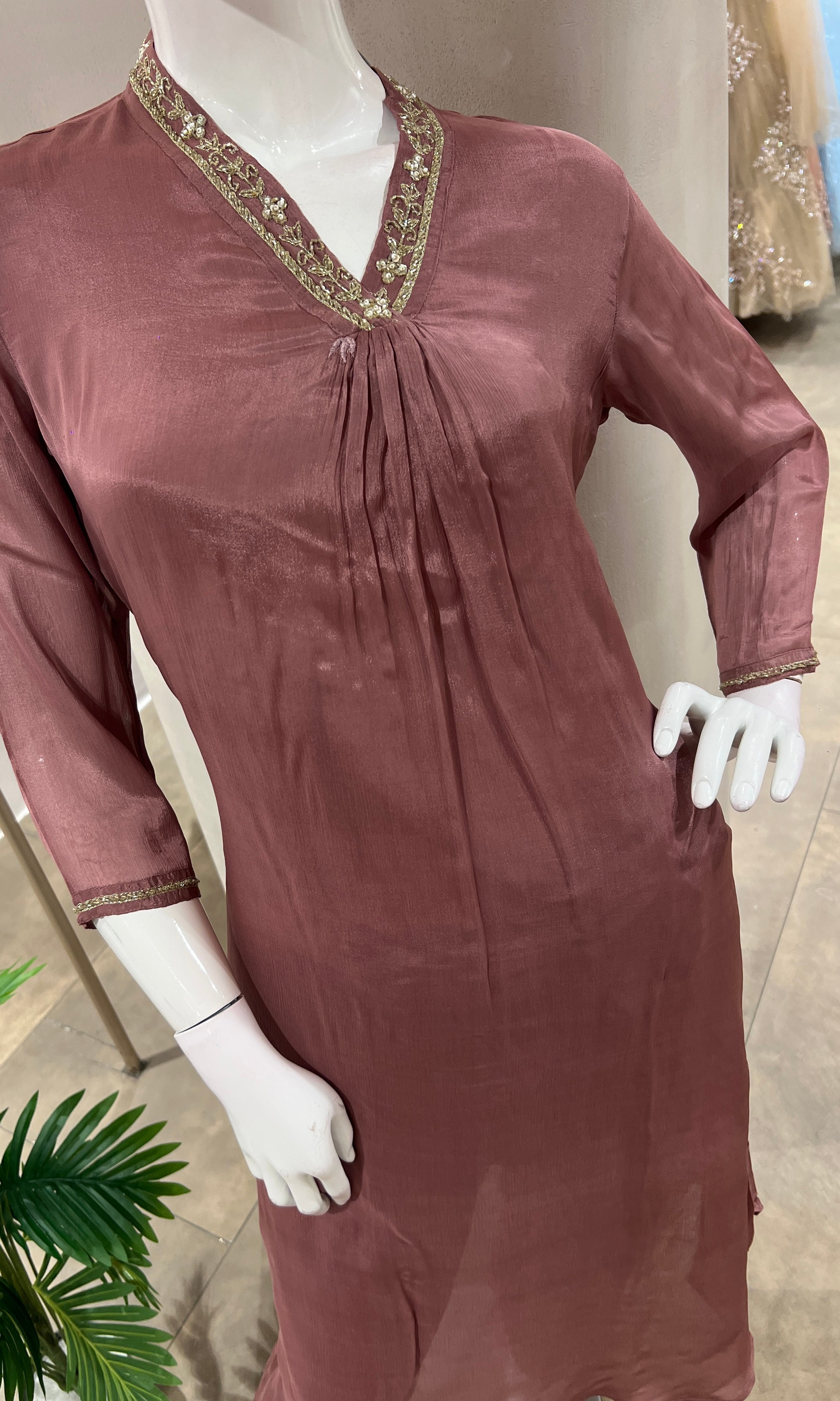 PEACH ETHNIC V NECK KURTA SET