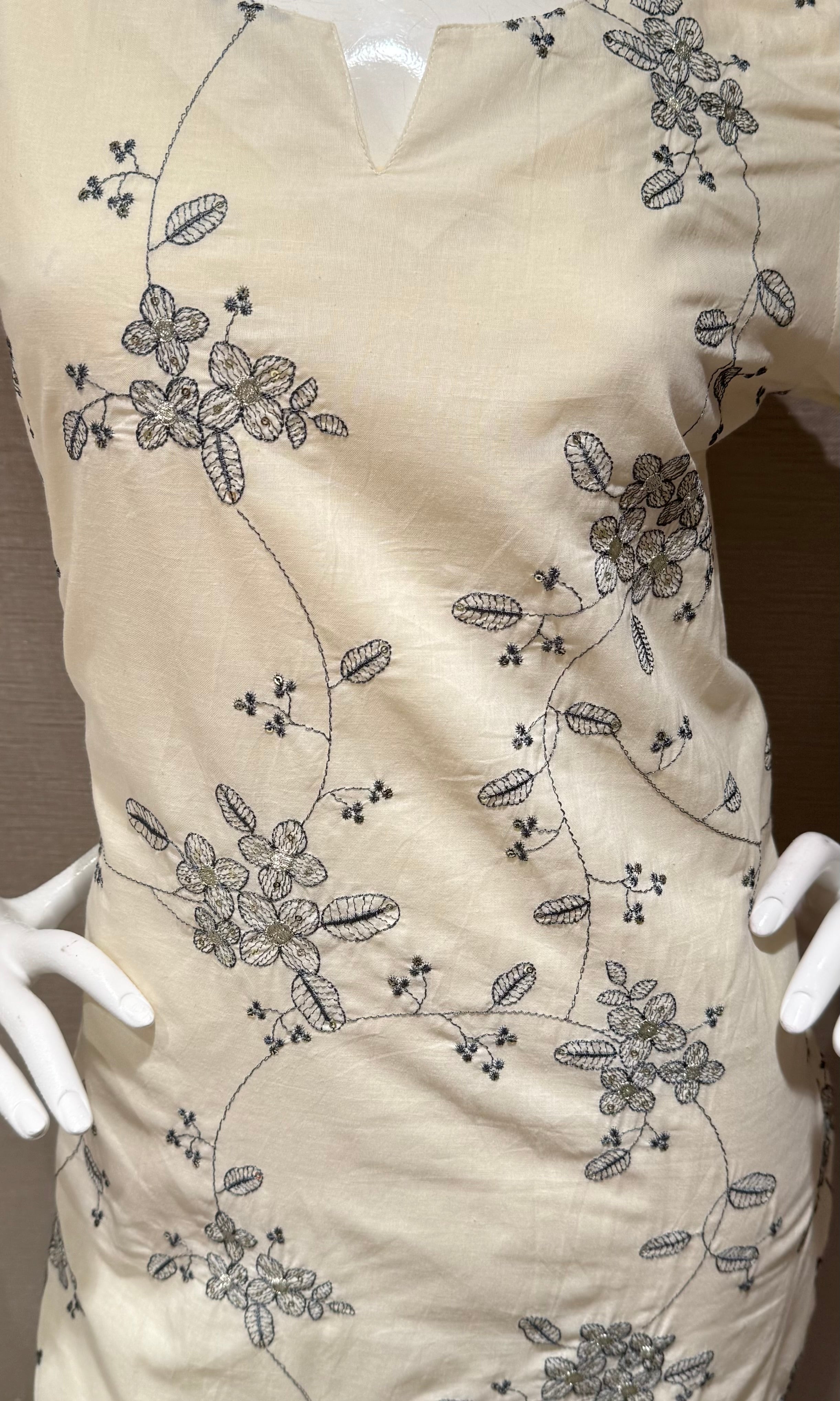 White Floral Embroidered Straight Kurta SET