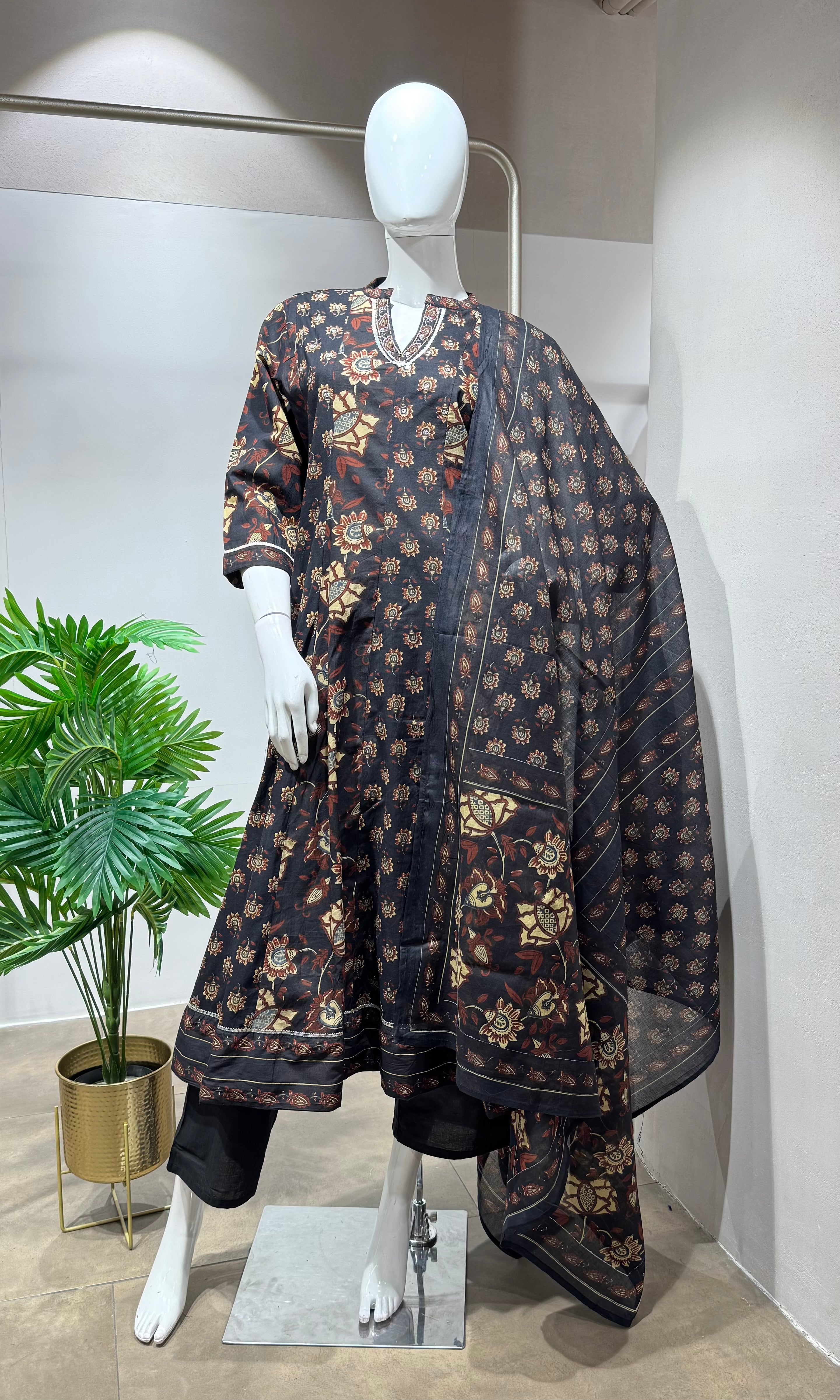 Black jaipuri cotton kurta set
