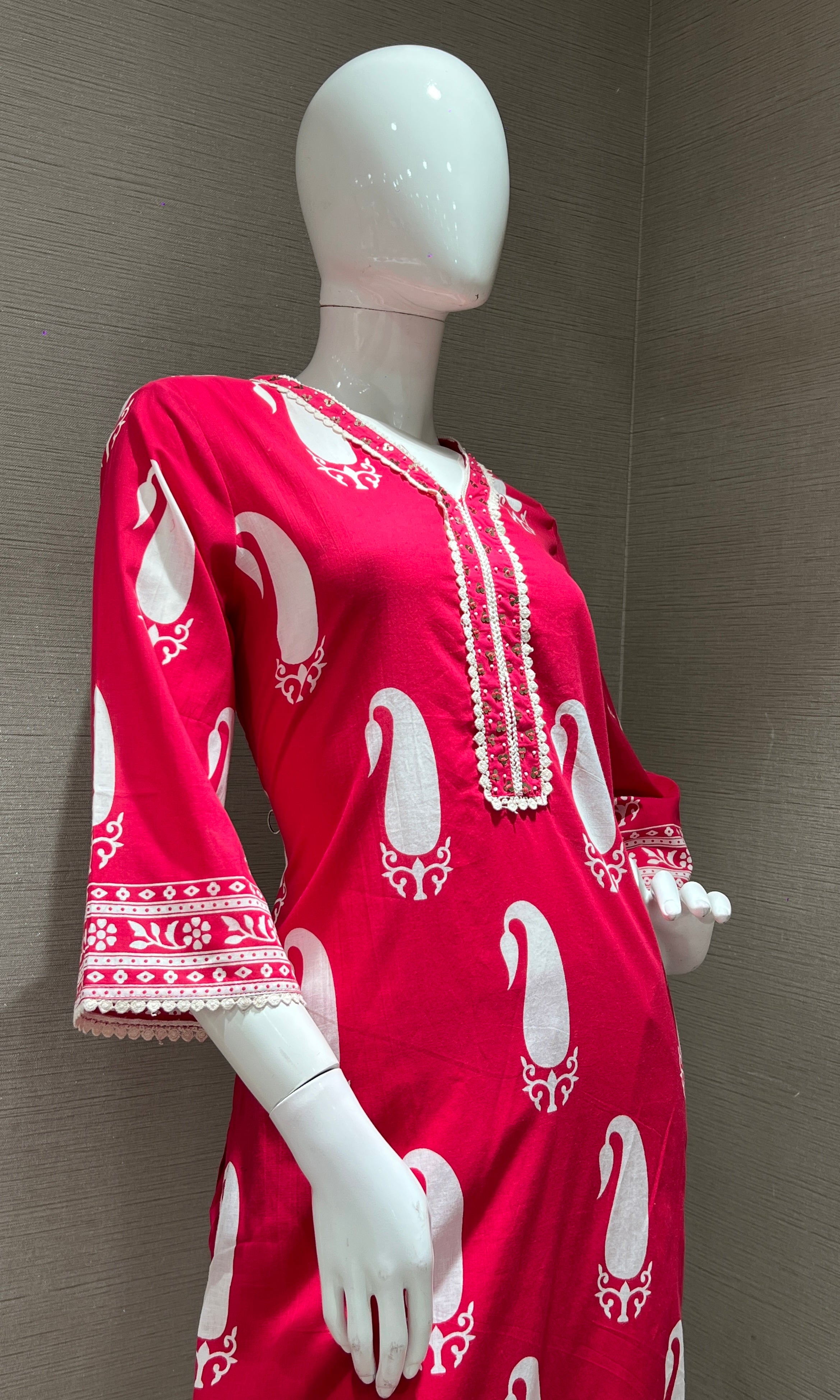 Rani pink PRINTED kurta set