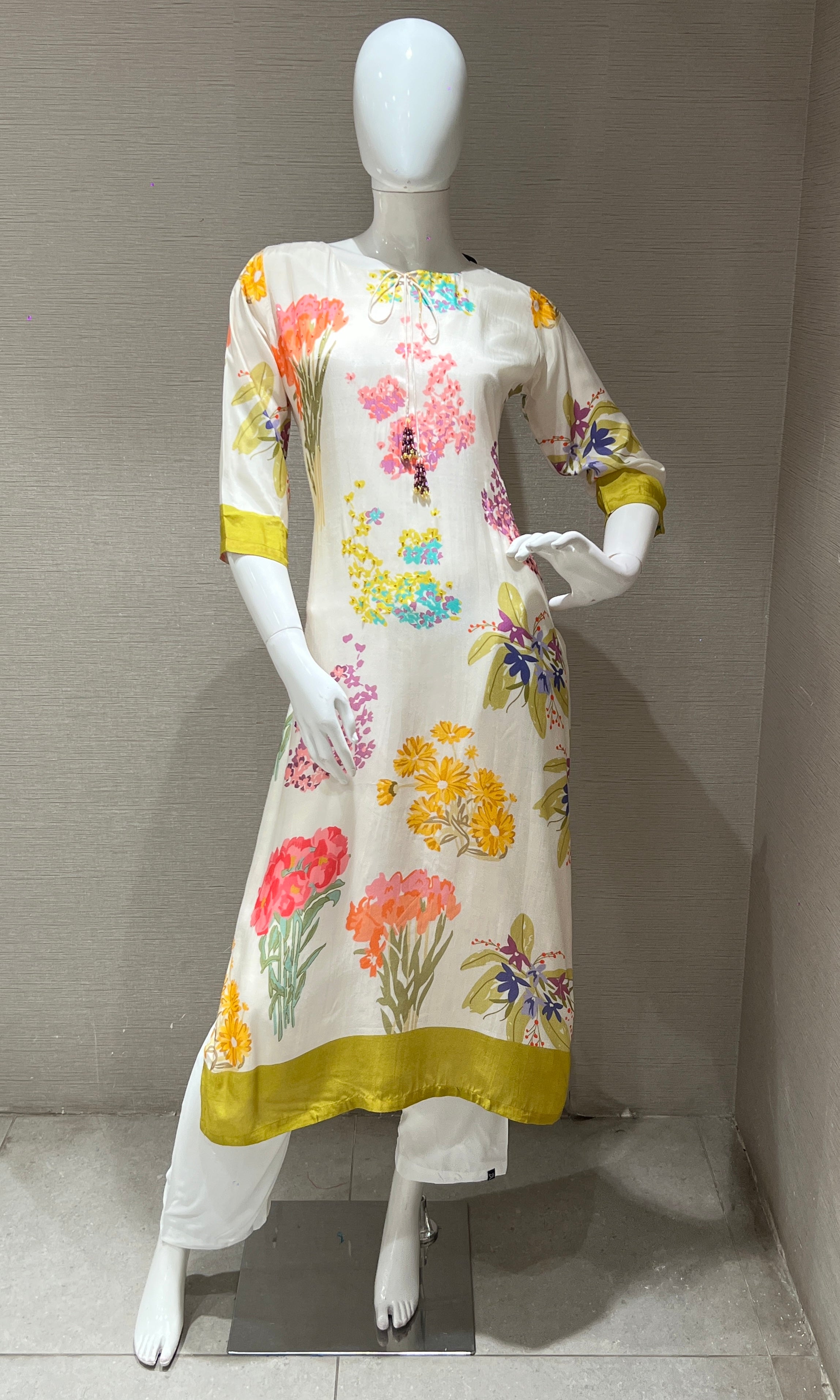 Cream Floral Print Kurti