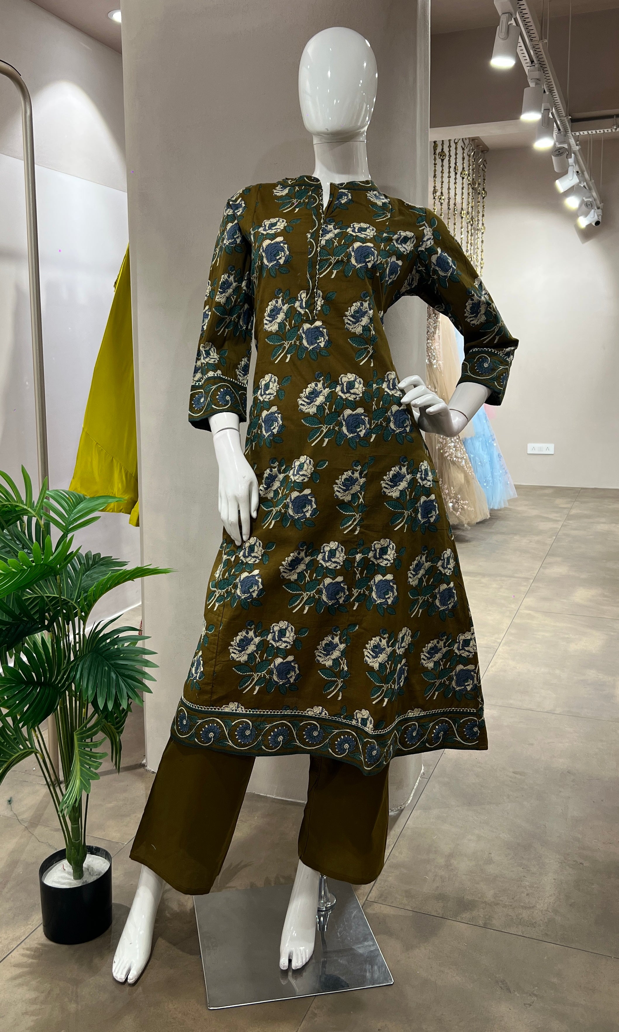GREEN FLORAL PRINT KURTA SET
