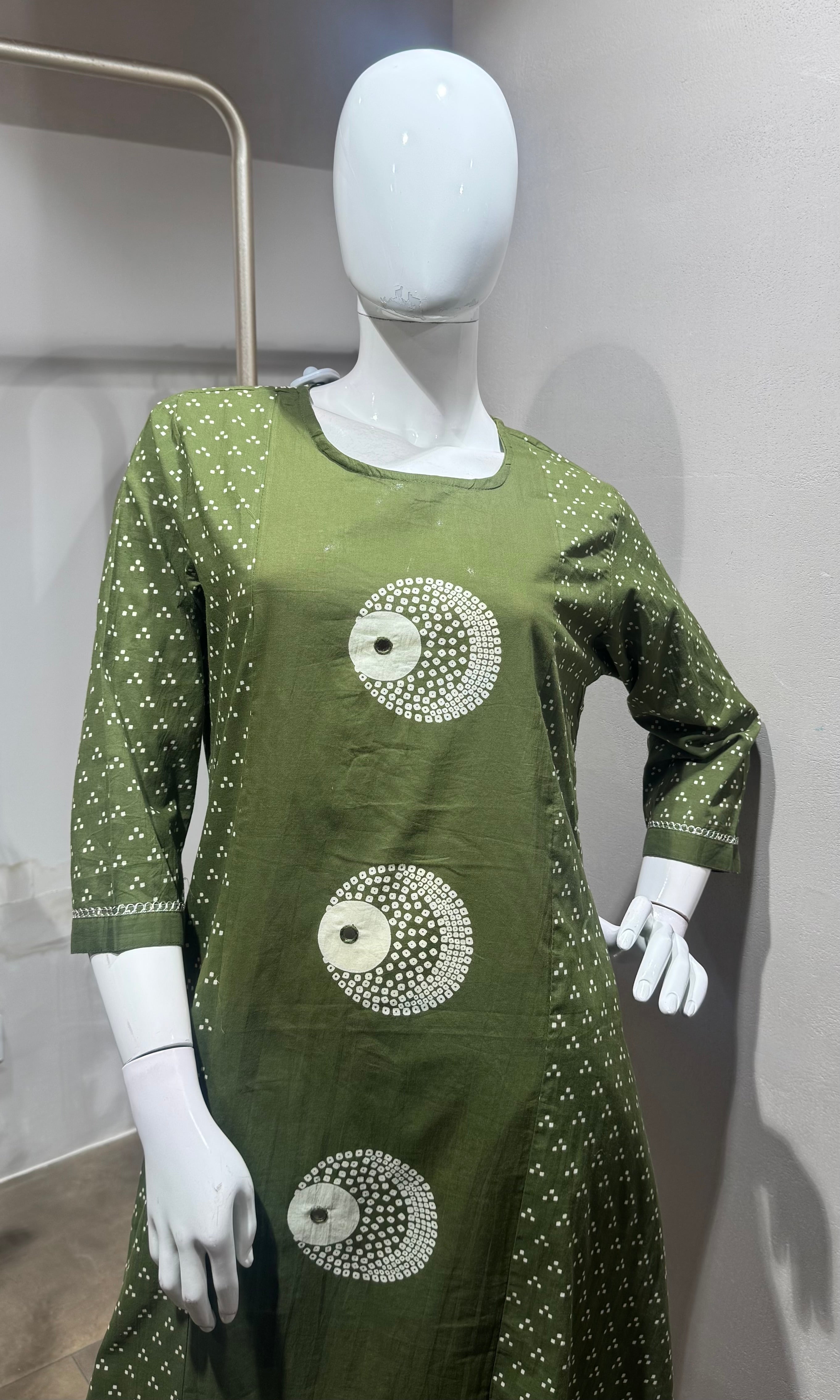 Green Cotton Bandhani Printed Kurta Set
