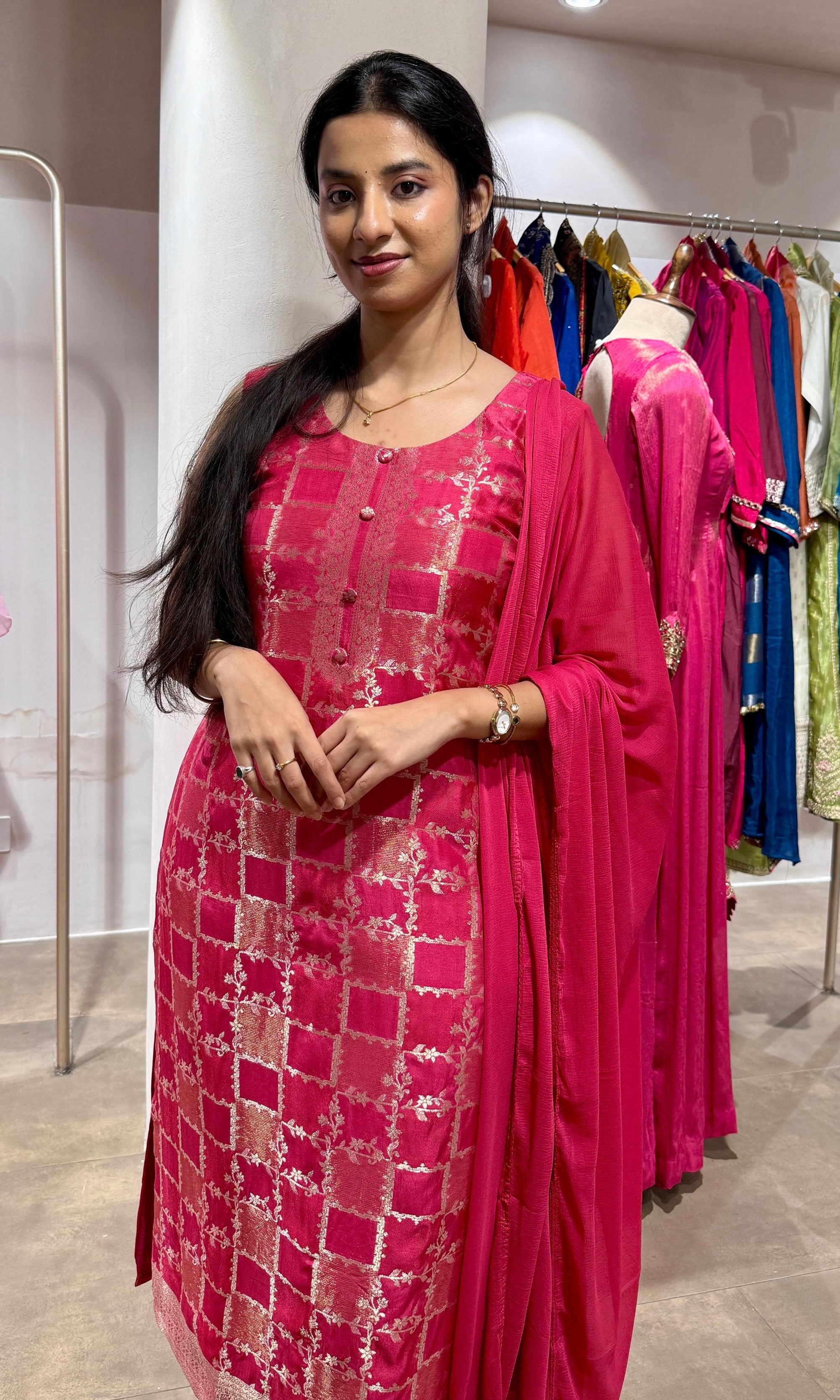 light pink Silk Embroidered Zari Kurta Set