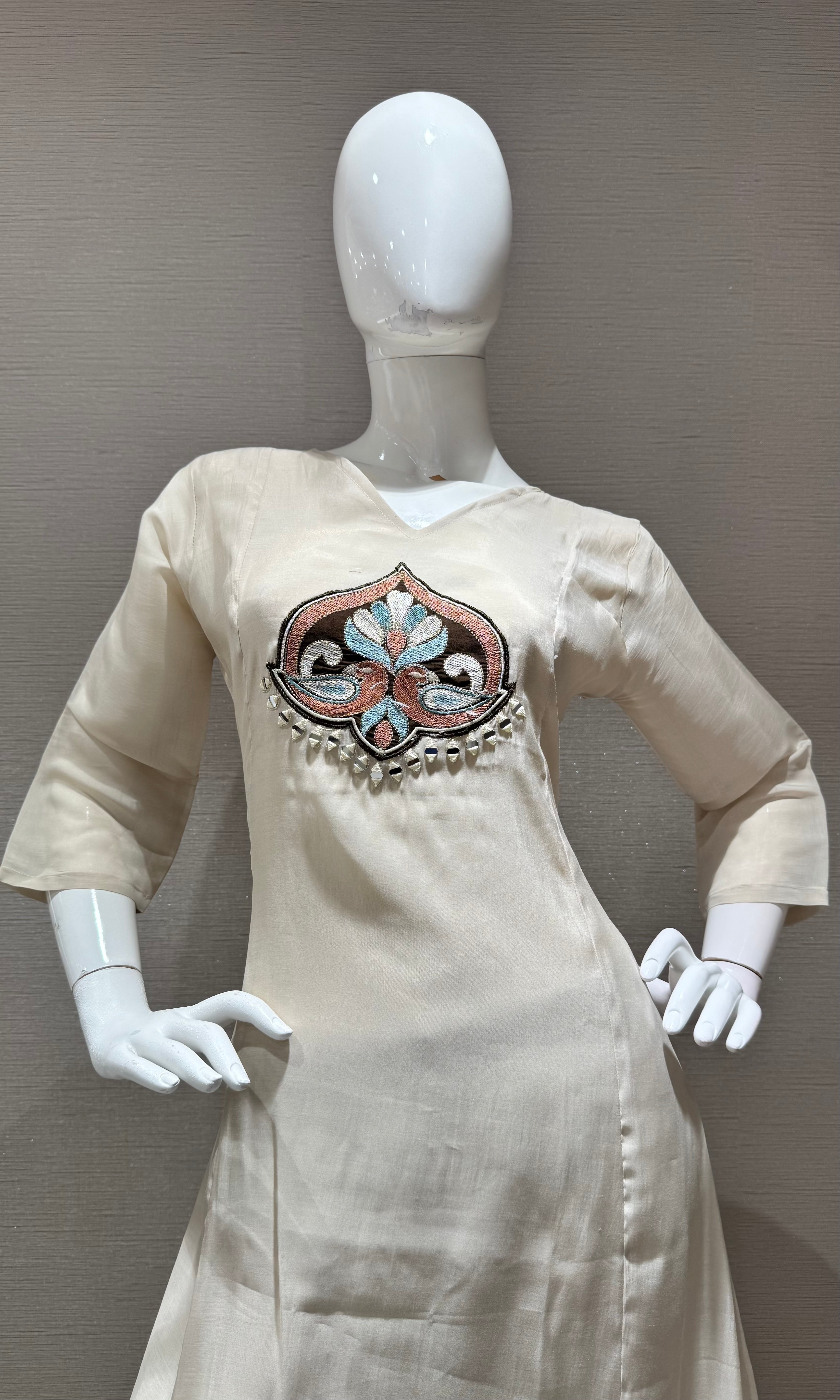 Cream Kurta Set with Ethnic Dupatta