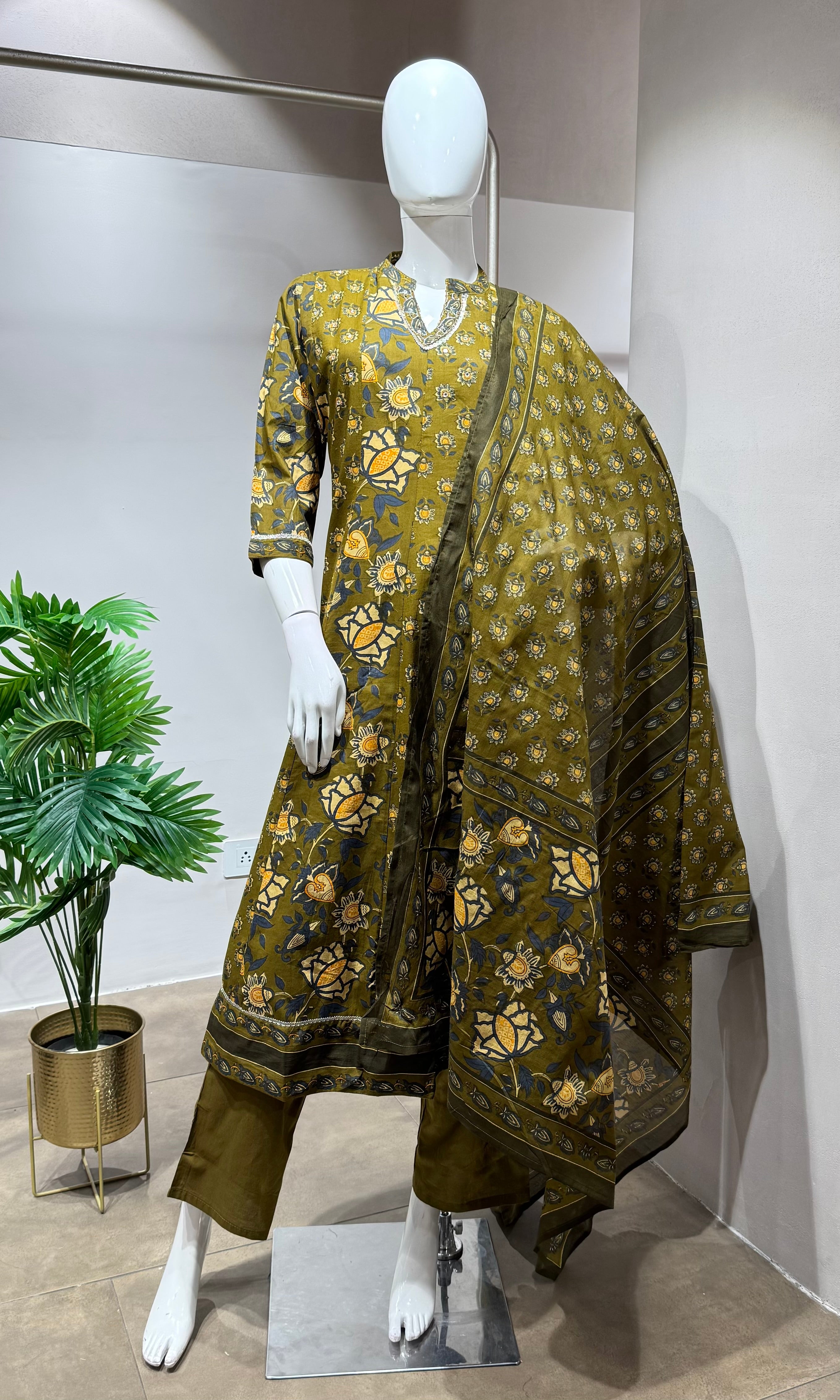Green jaipuri cotton kurta set
