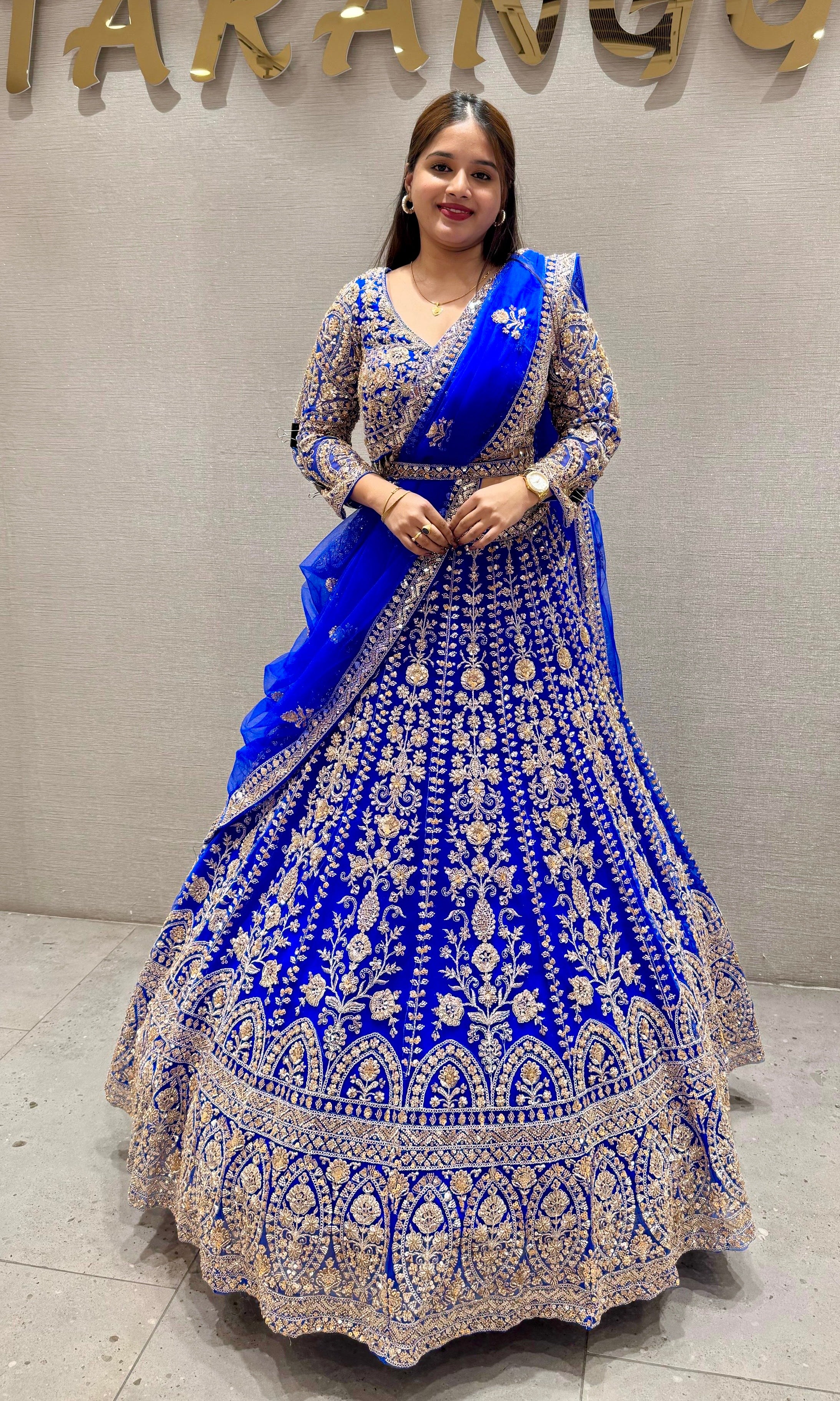 Neelkamal Royale – Handcrafted Zari Embroidered Lehenga