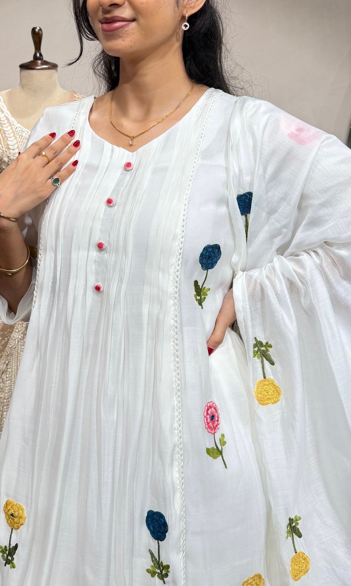 White Floral Kurta Pant Set with Dupatta