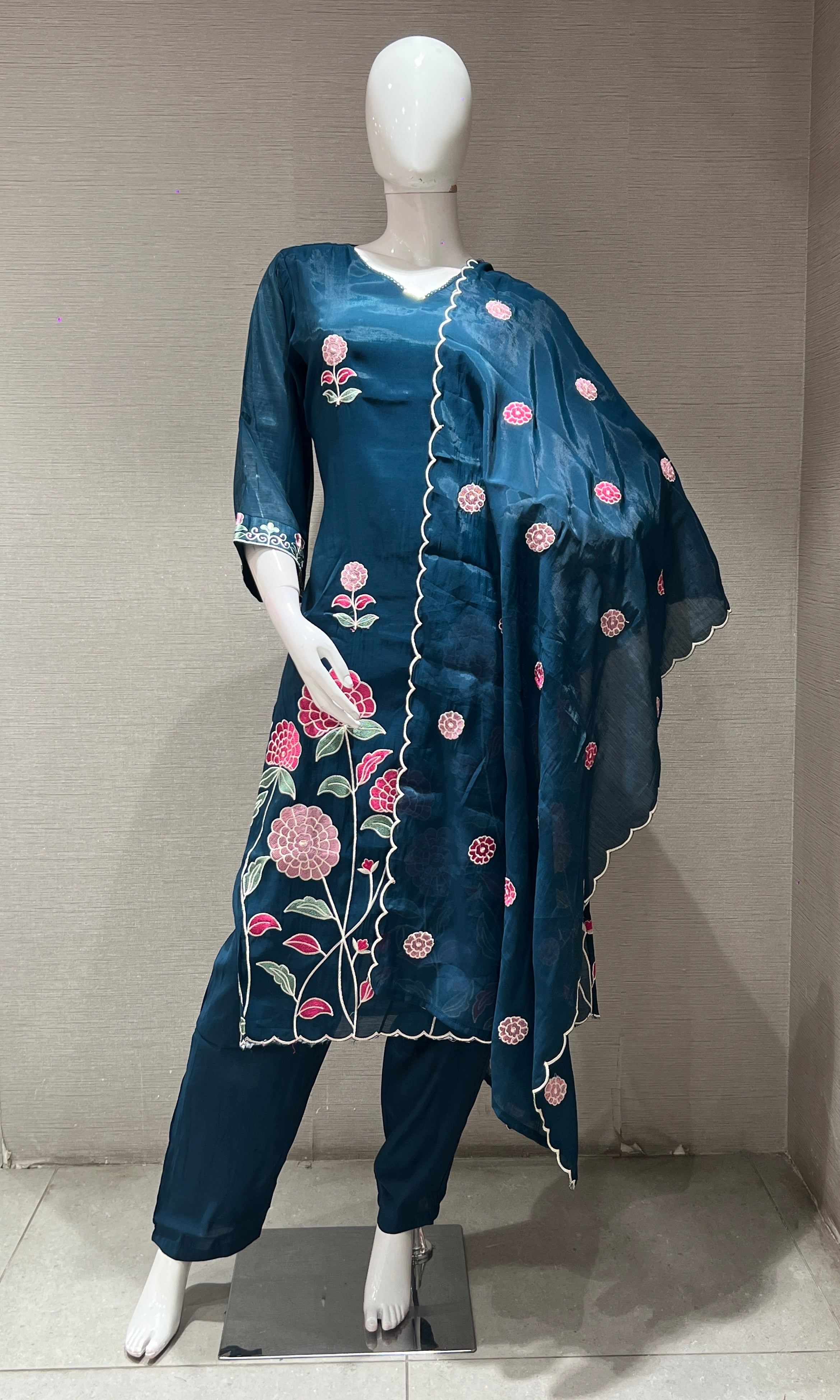 Navy blue FLORAL kurta set