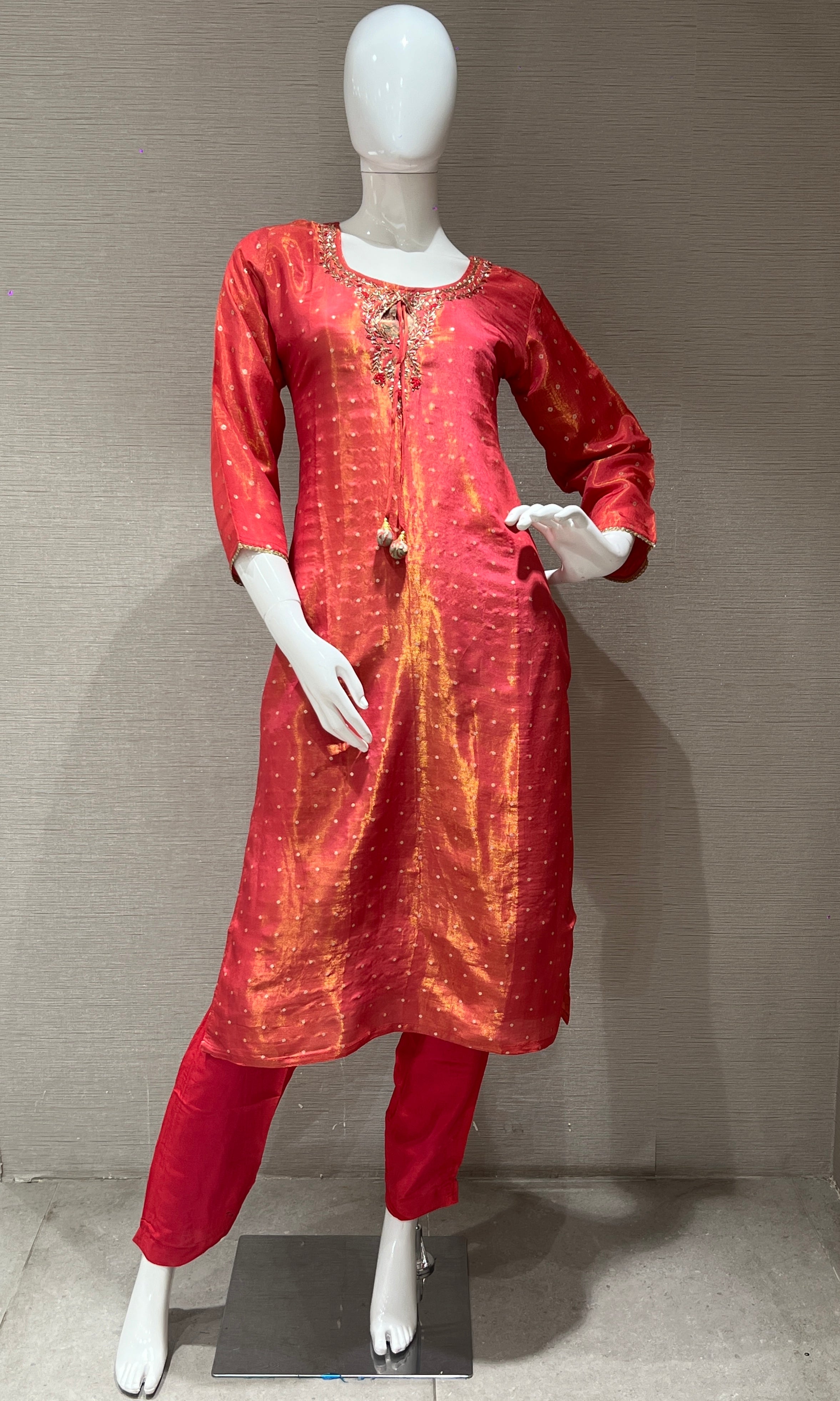 Pink shimmer tissue kurta set