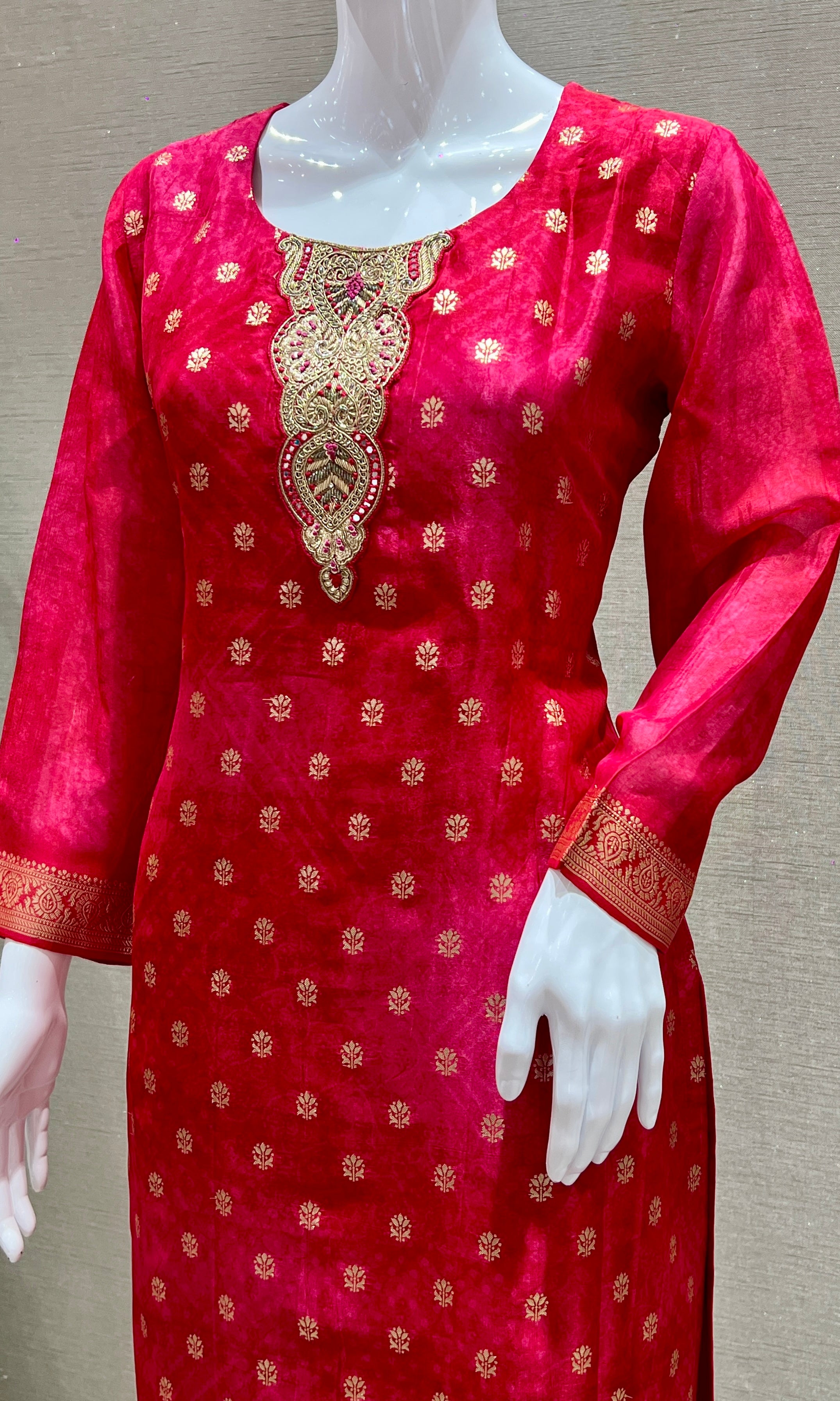Rani pink kurta set with gold embroidery