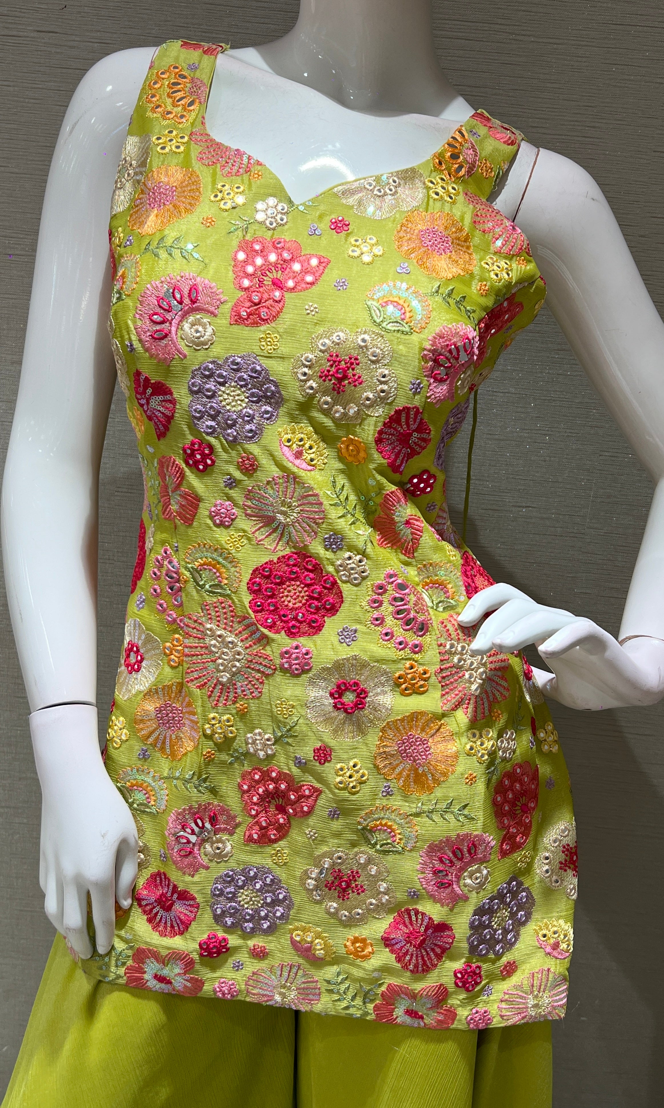 PARROT GREEN FLORAL PEPLUM SHARARA SET