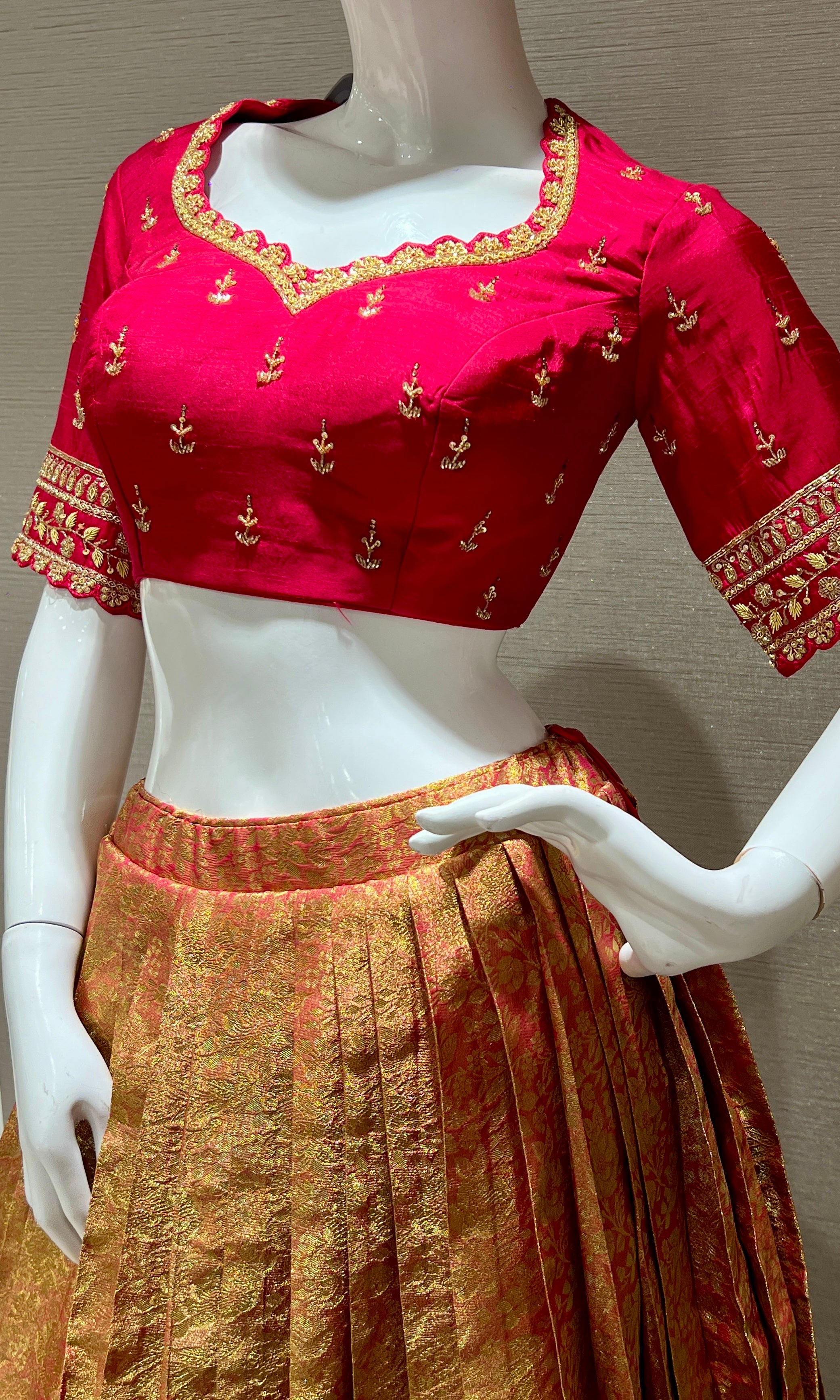 Banarasi Beauty – Red & Gold Traditional Lehenga Set