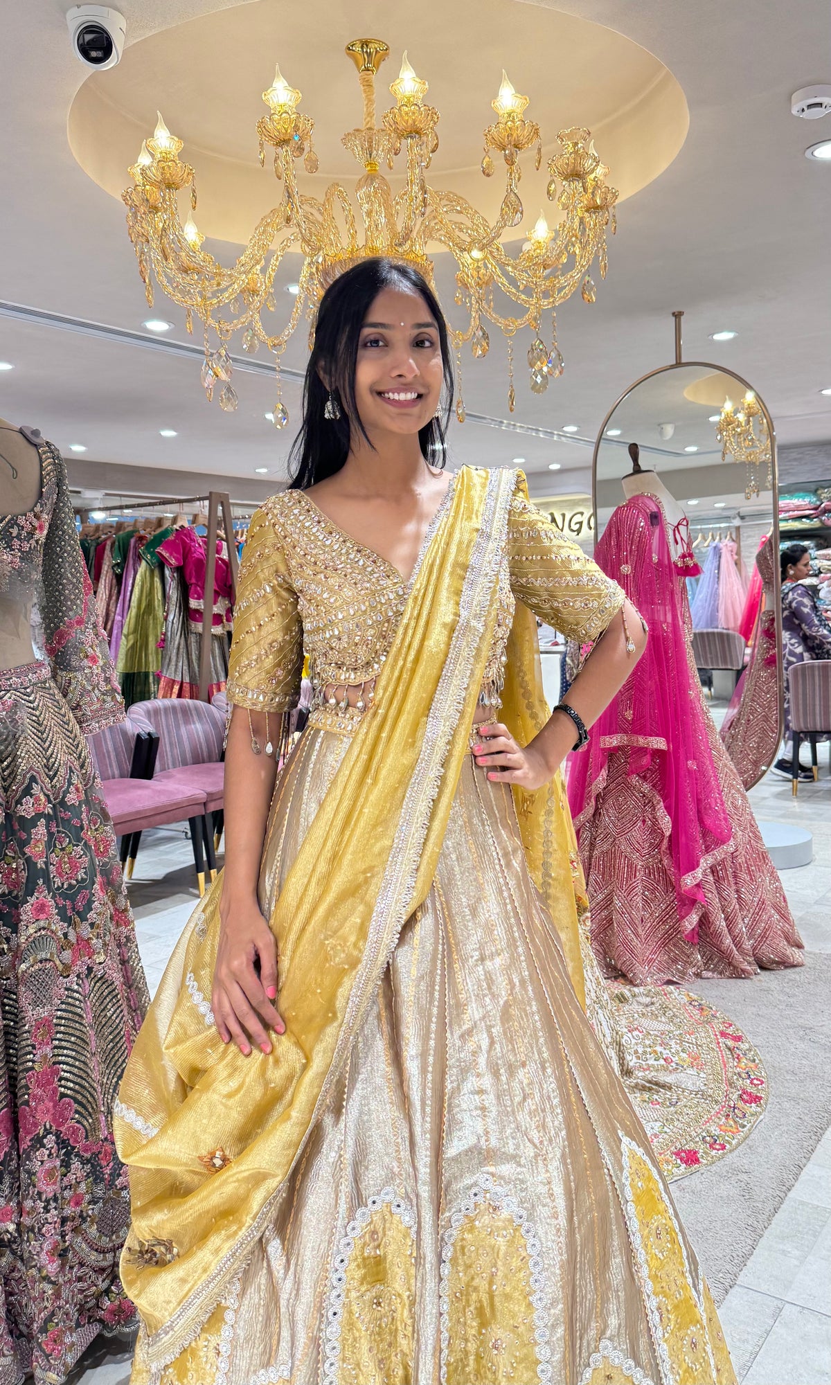 GOLDEN BANARASI SILK EMBROIDERED LEHENGA SET