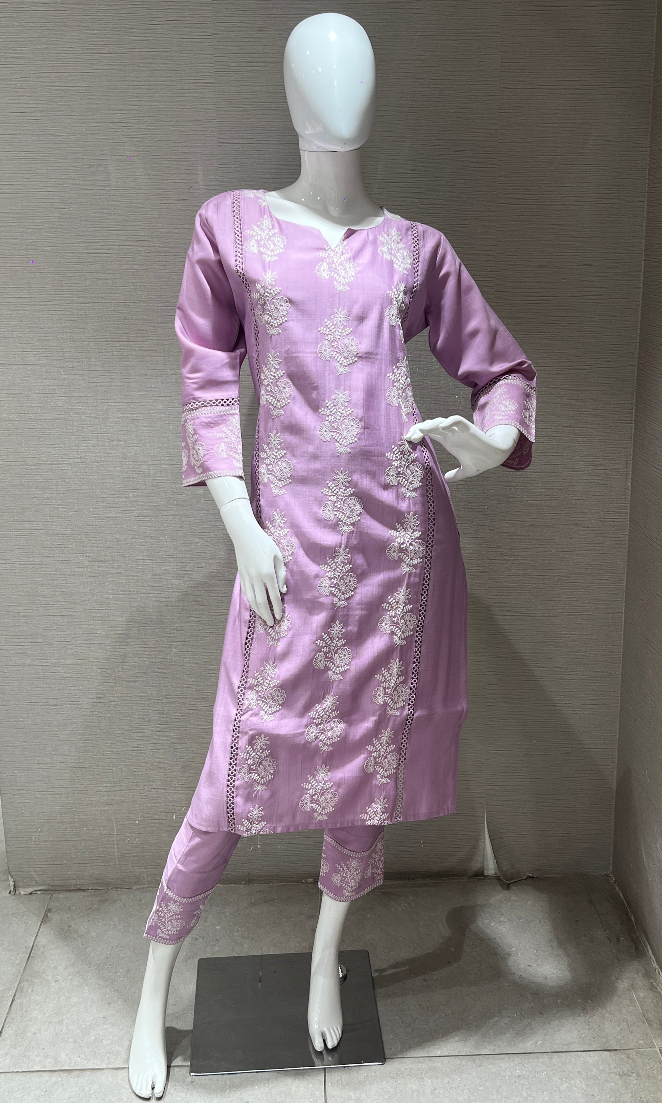 Lavender Floral Embroidered kurta set