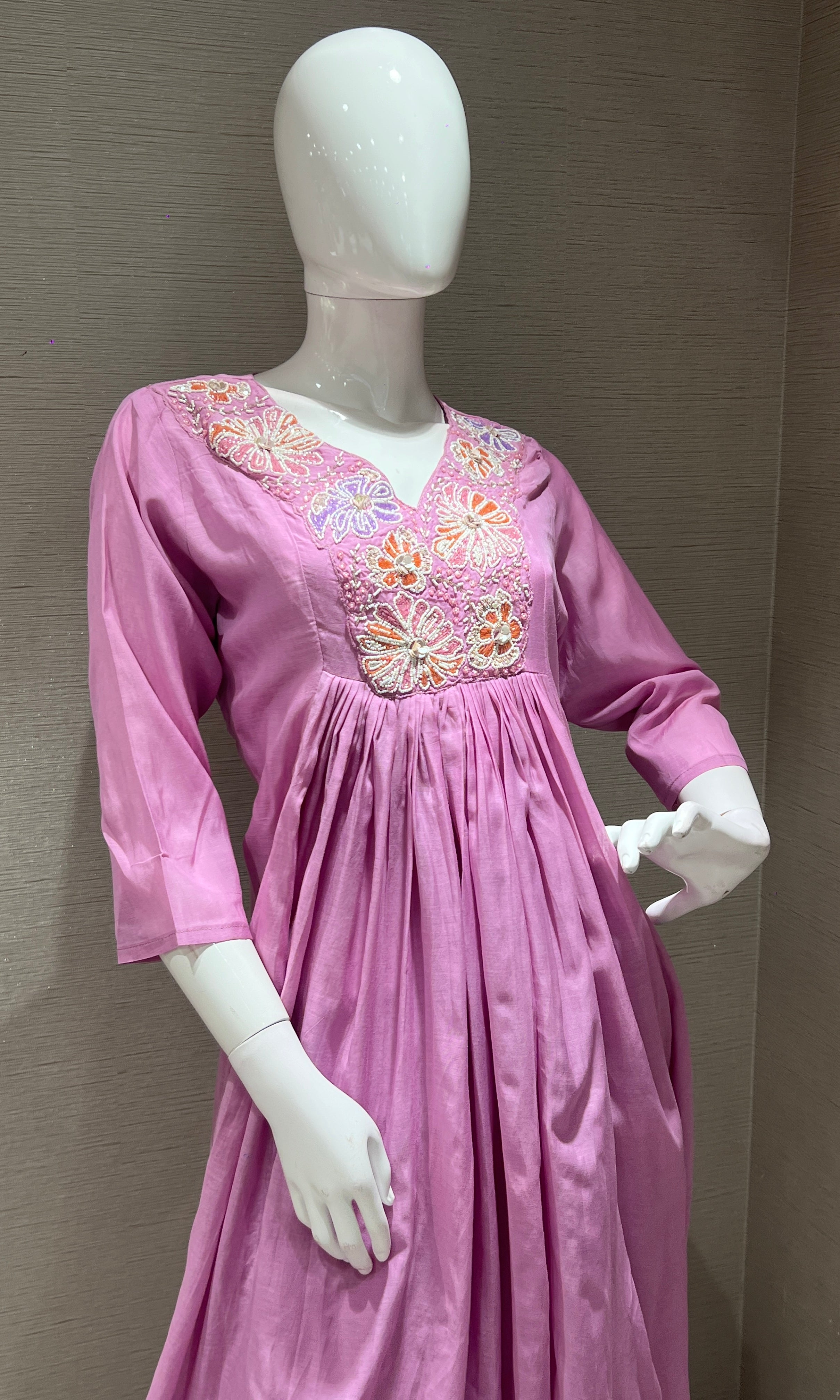 Lavender FLORAL NECKLINE kurta set