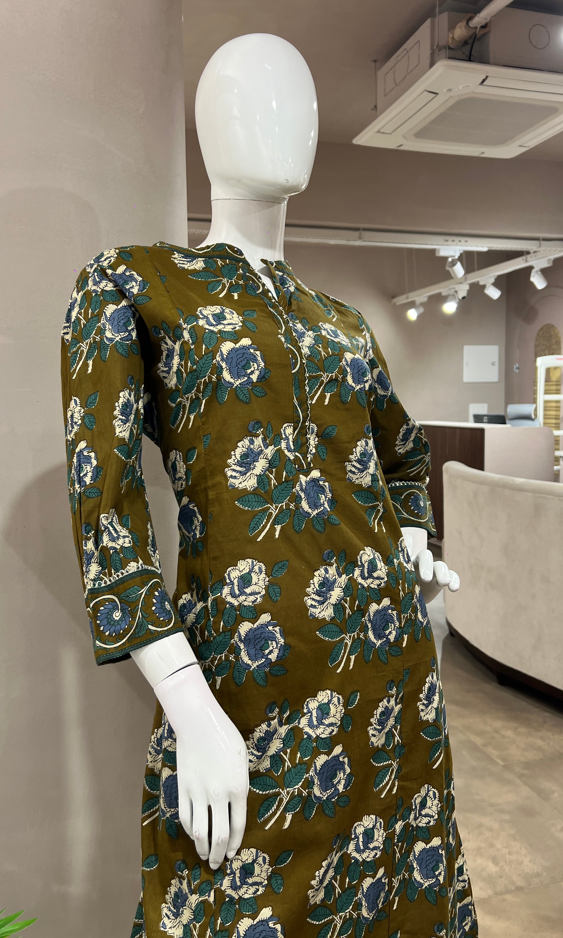 GREEN FLORAL PRINT KURTA SET