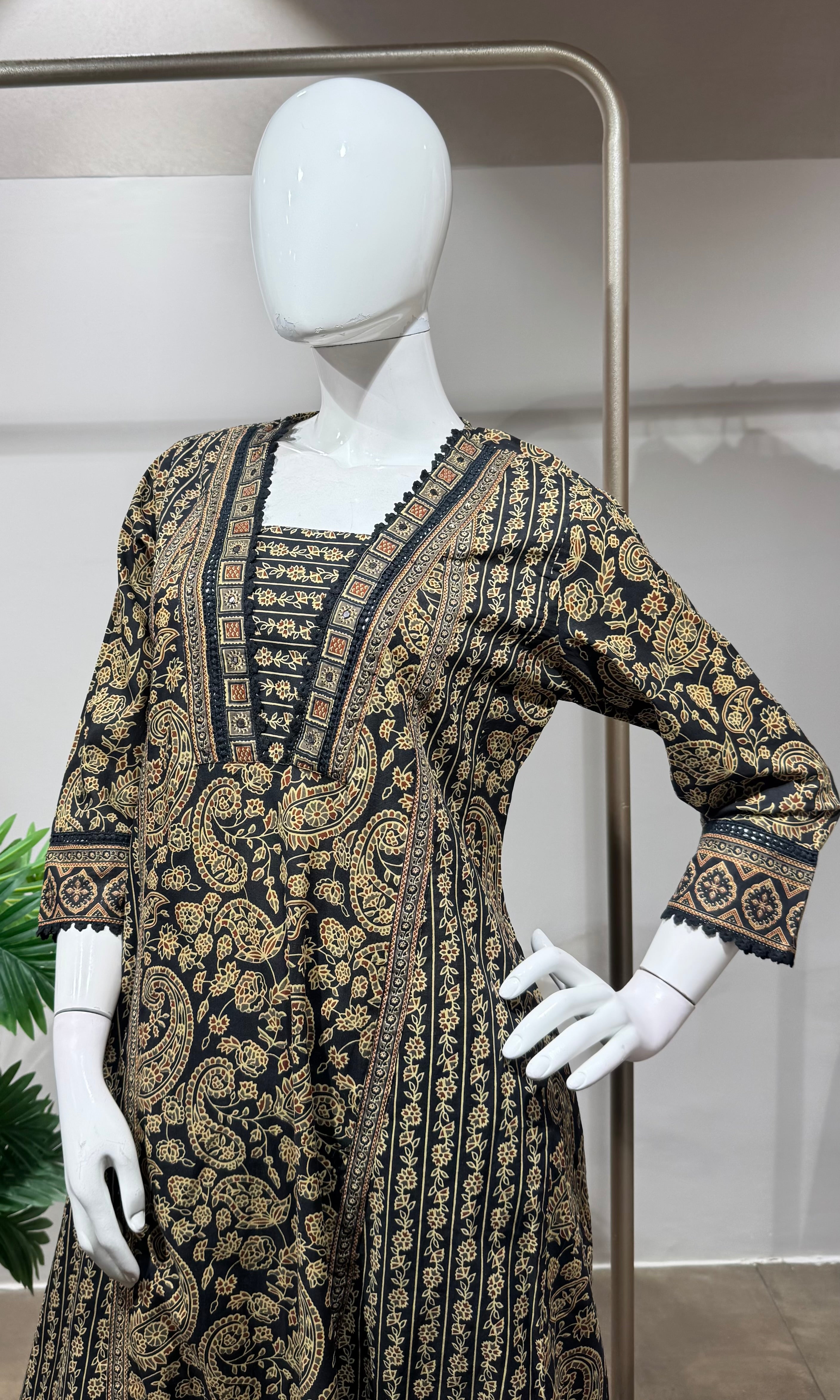 Black golden printed embroidered kurta set