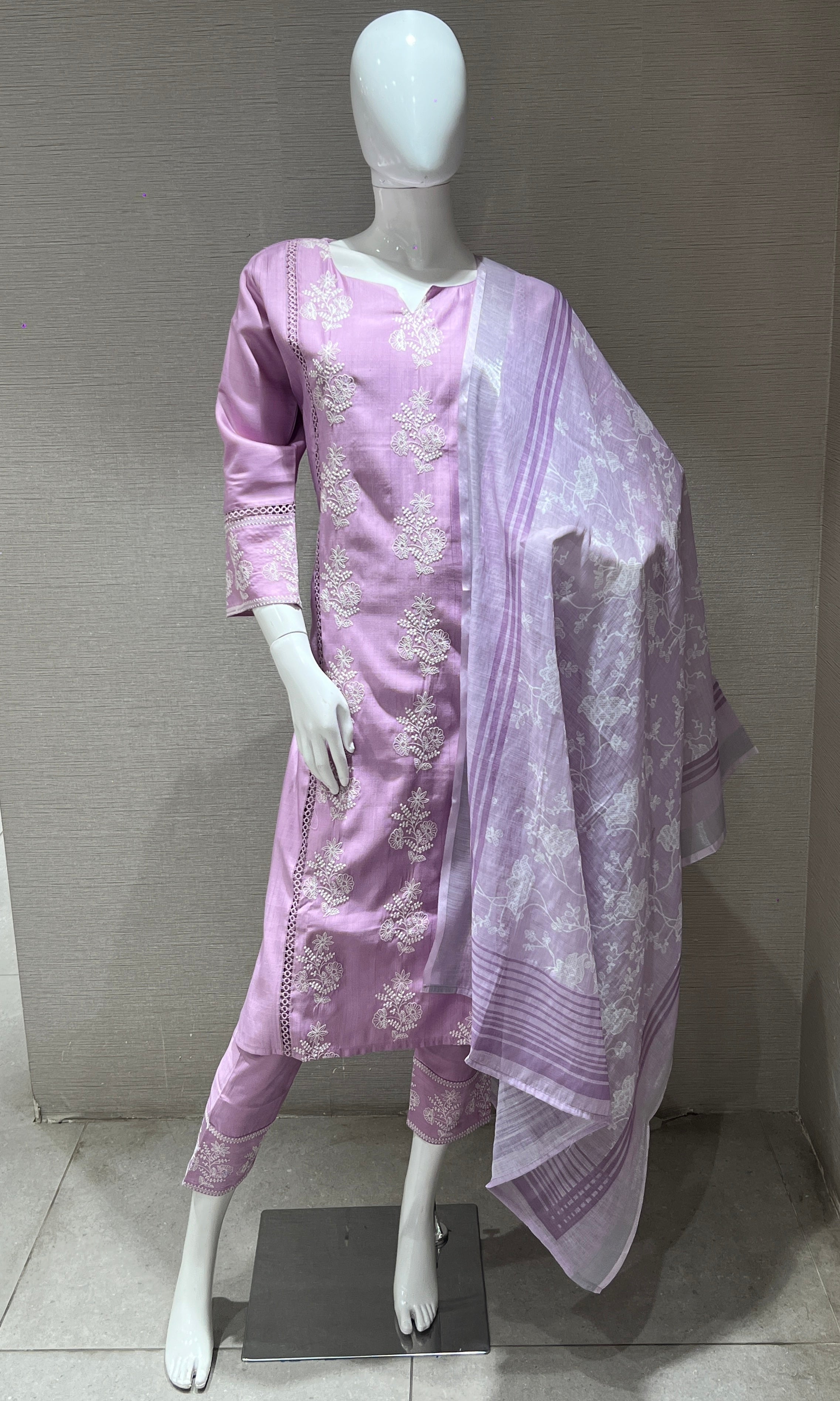 Lavender Floral Embroidered kurta set