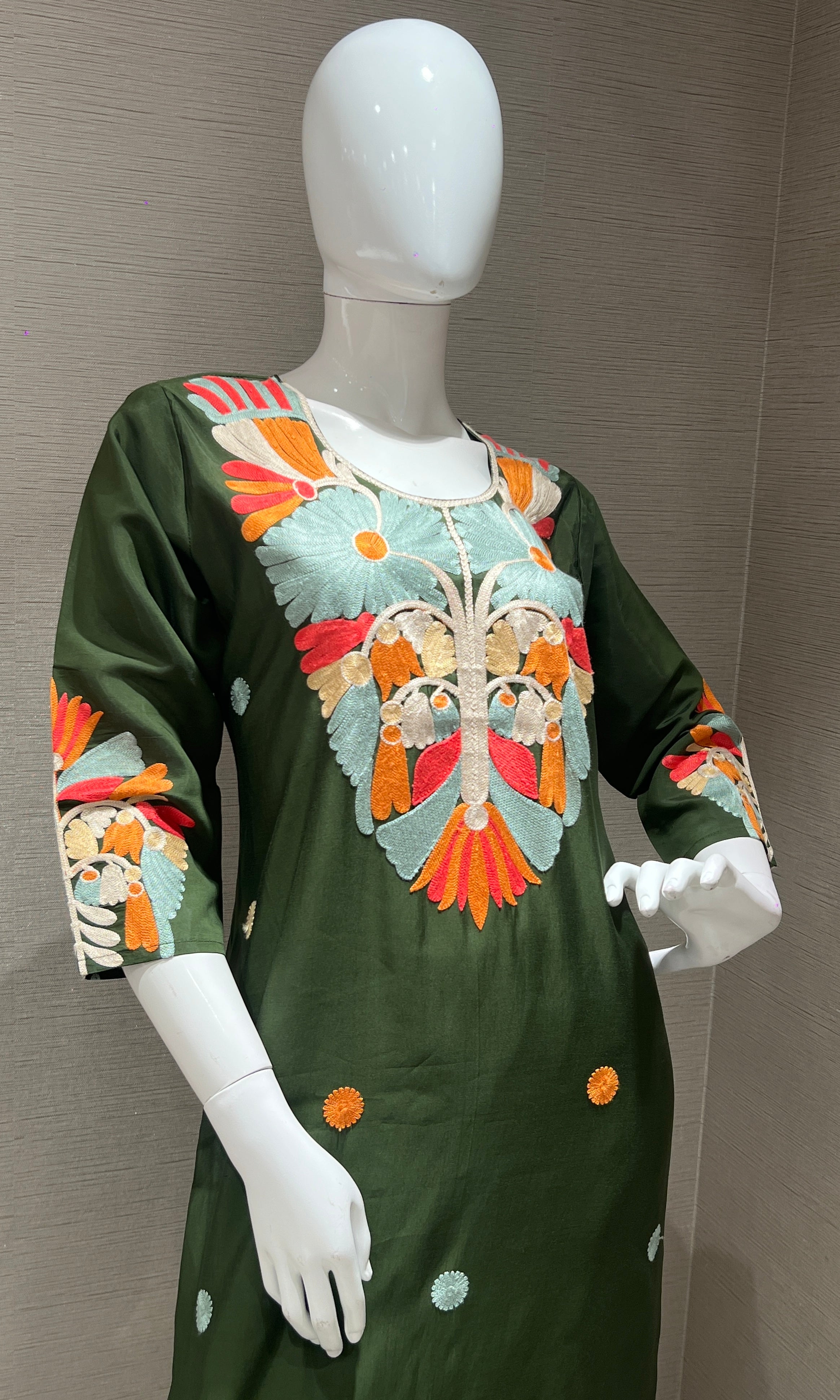 Green embroidered kurta set