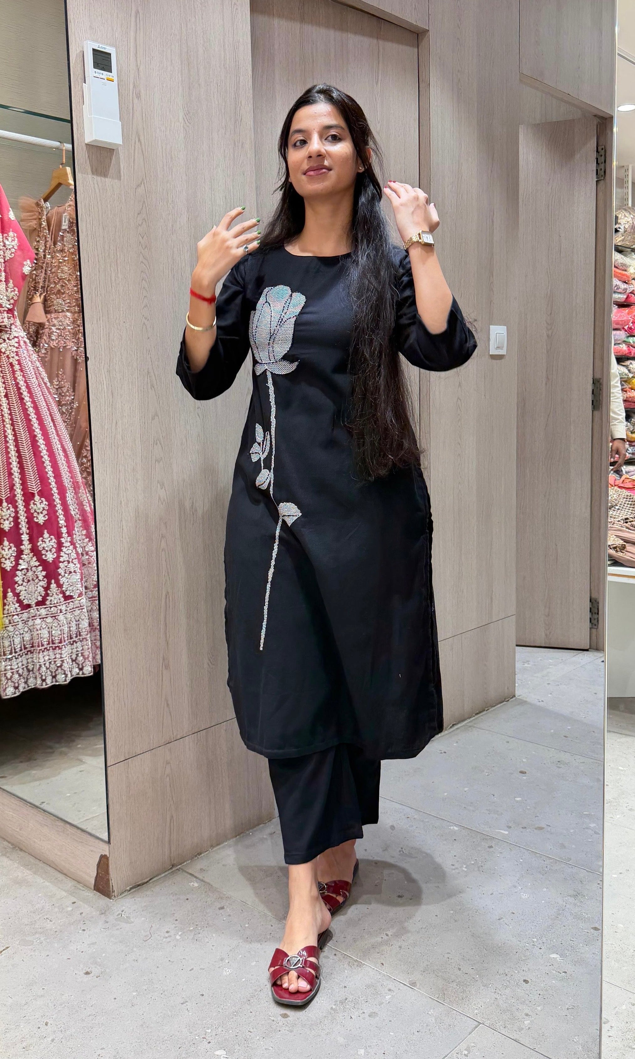Black ROSE 2 PIECE KURTA SET