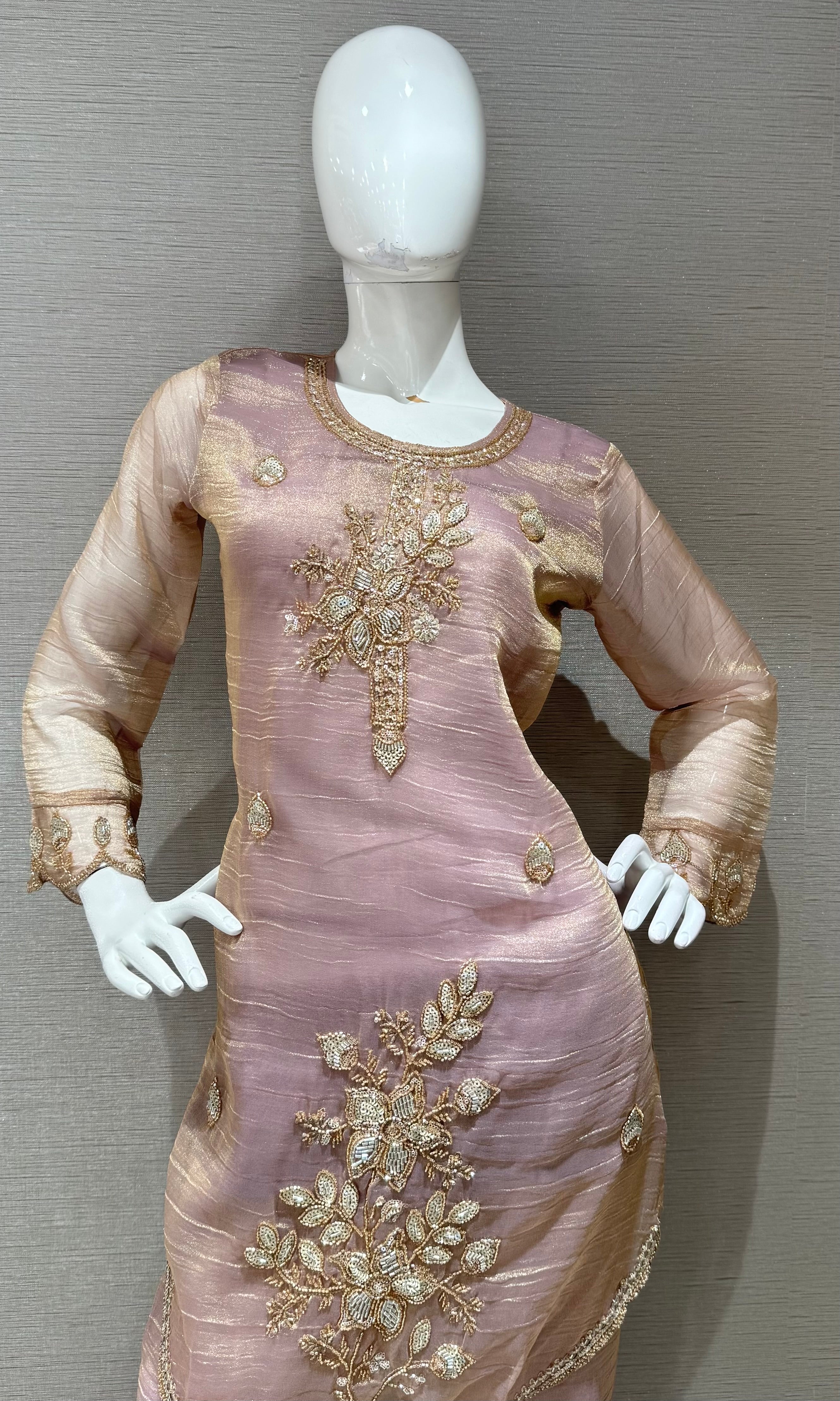 Moee tissue kurta set with short top & wide pants
