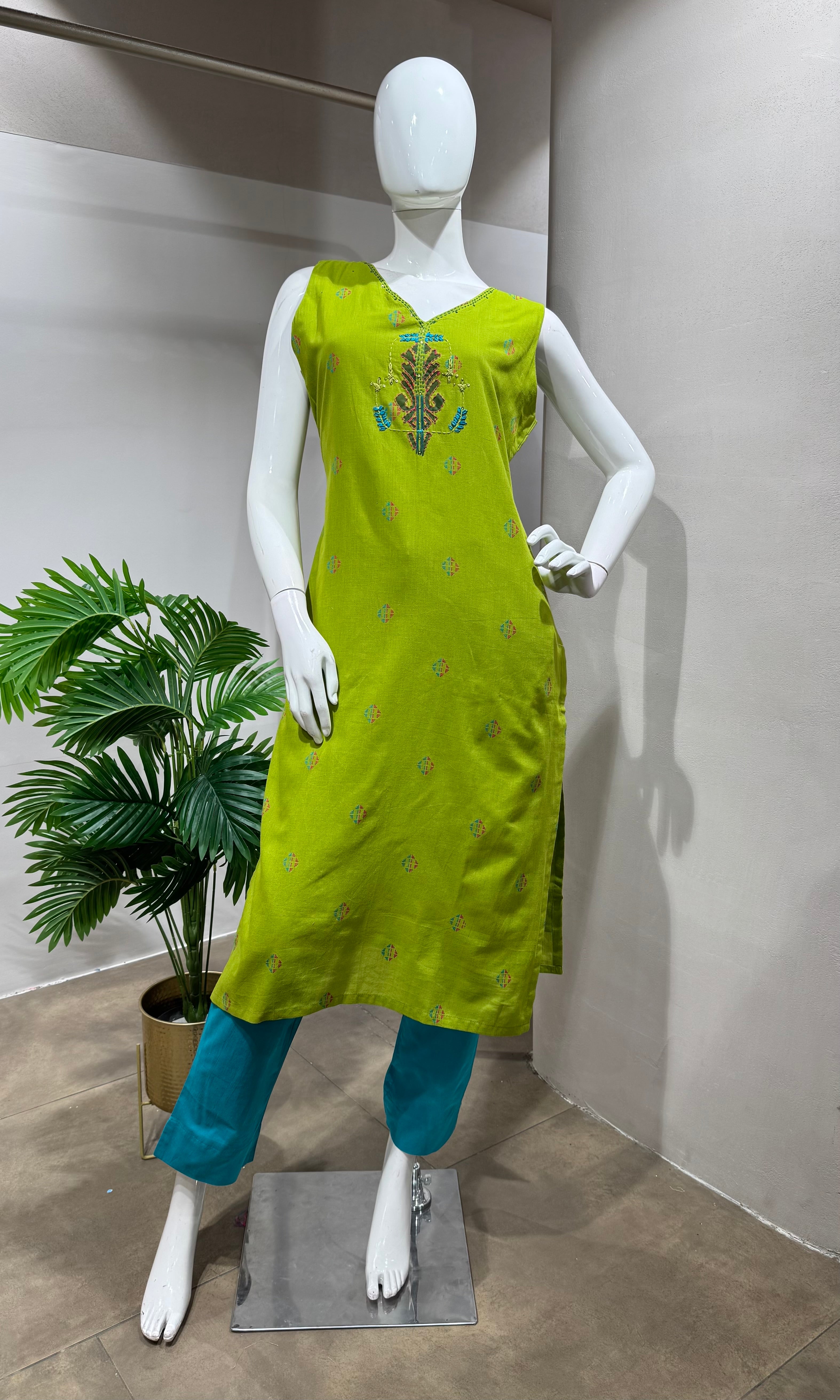 Green Embroidered Kurta Set with dupatta
