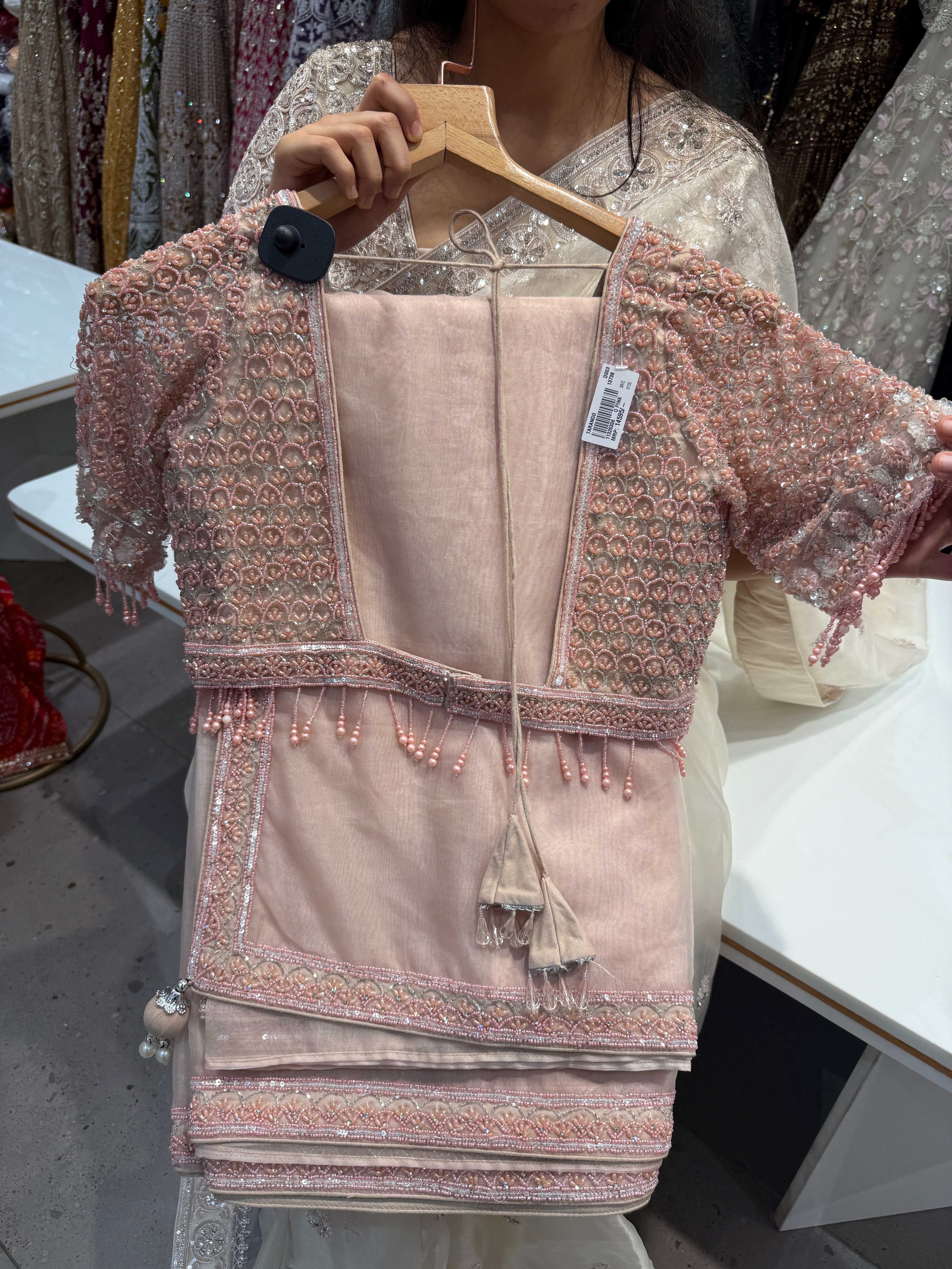 Onion pink saree with ready blouse 1888