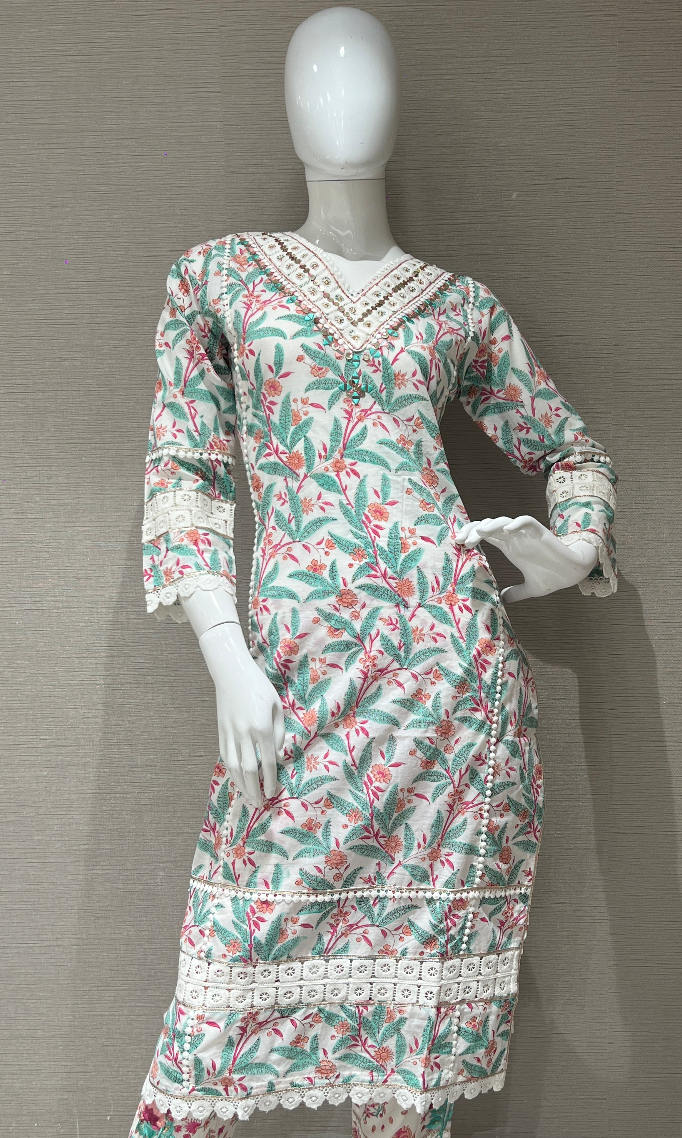 Green cotton Kurta set 3223