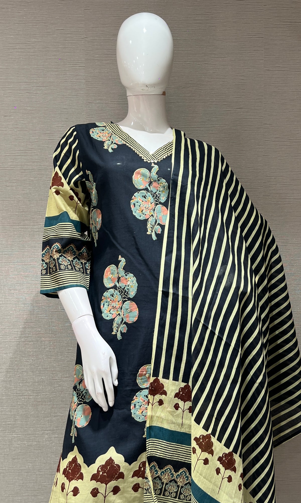 Black PRINTED kurta set