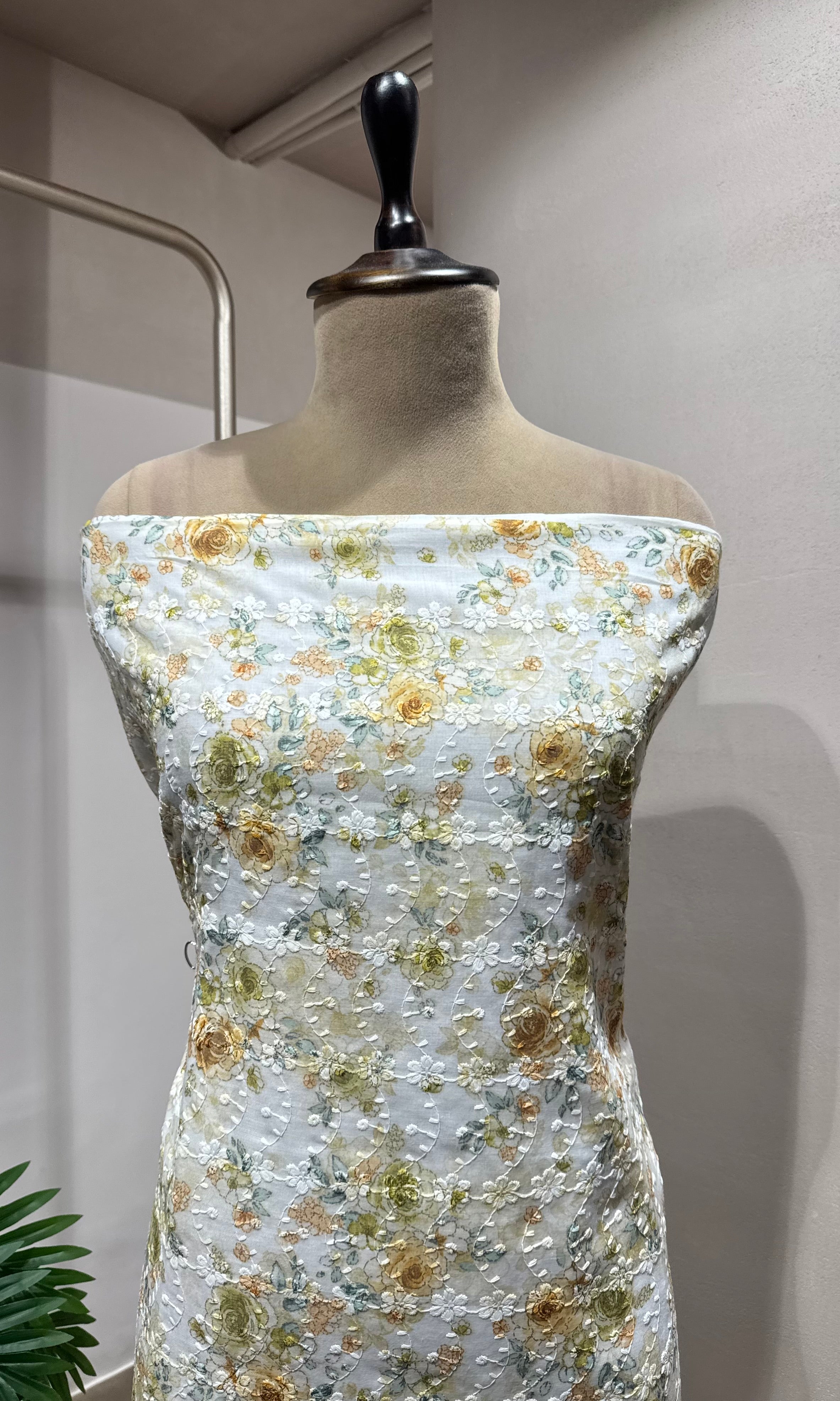 GREEN Floral Chikankari DRESS MATERIAL