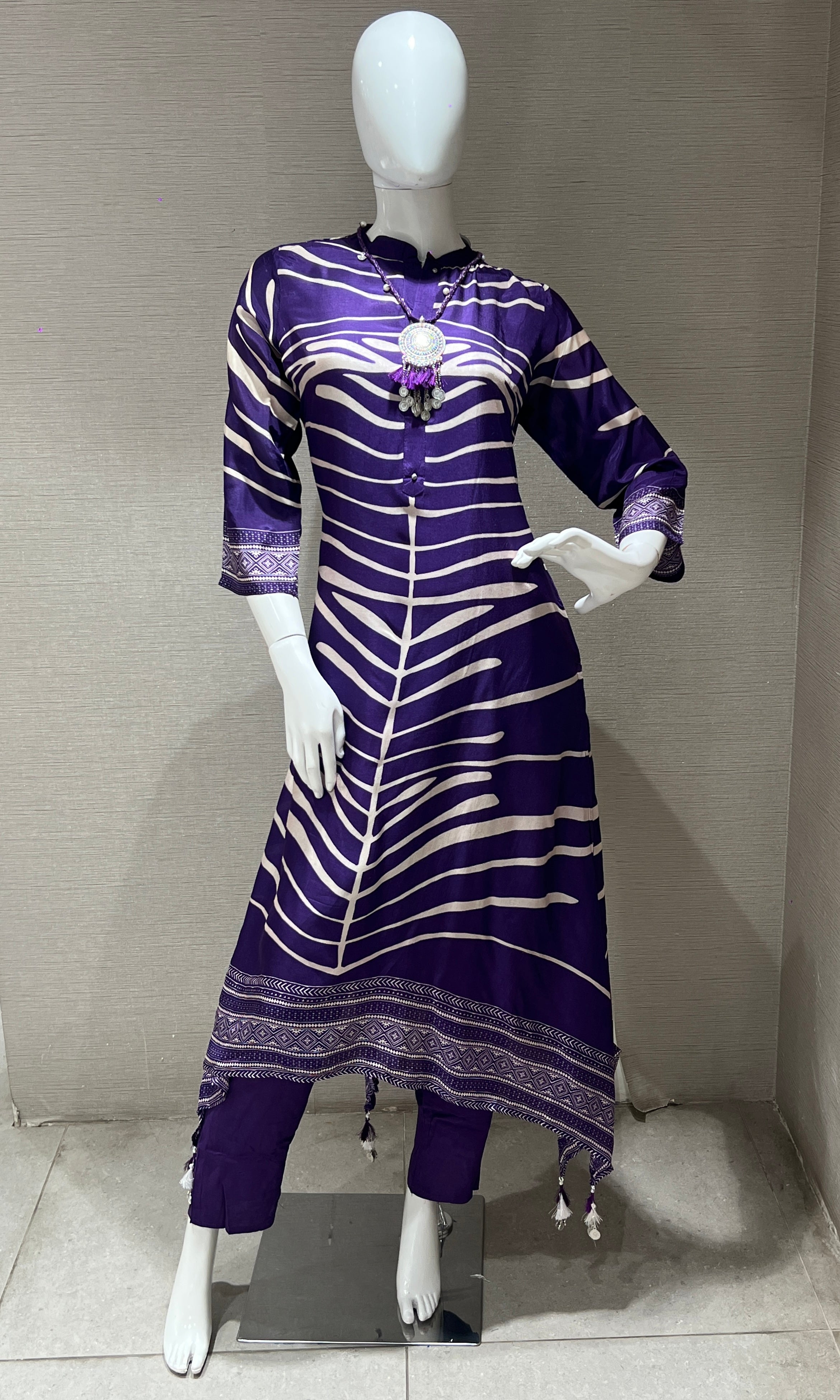 Purple leaf print kurta set
