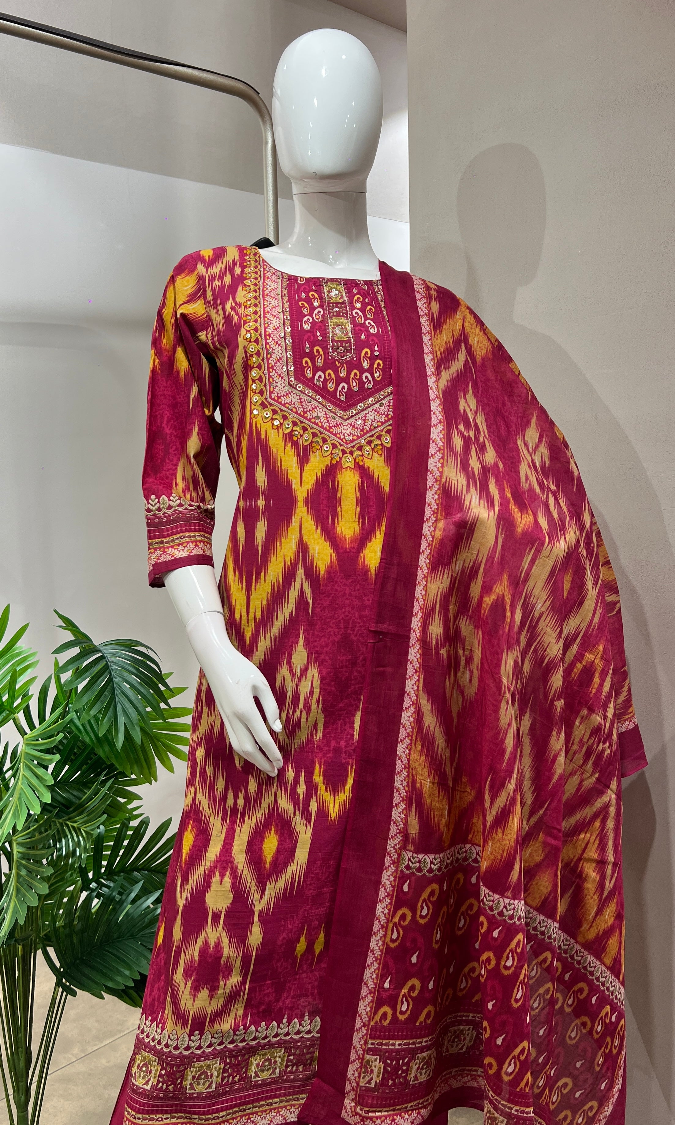 Rani pink ETHNIC kurta set