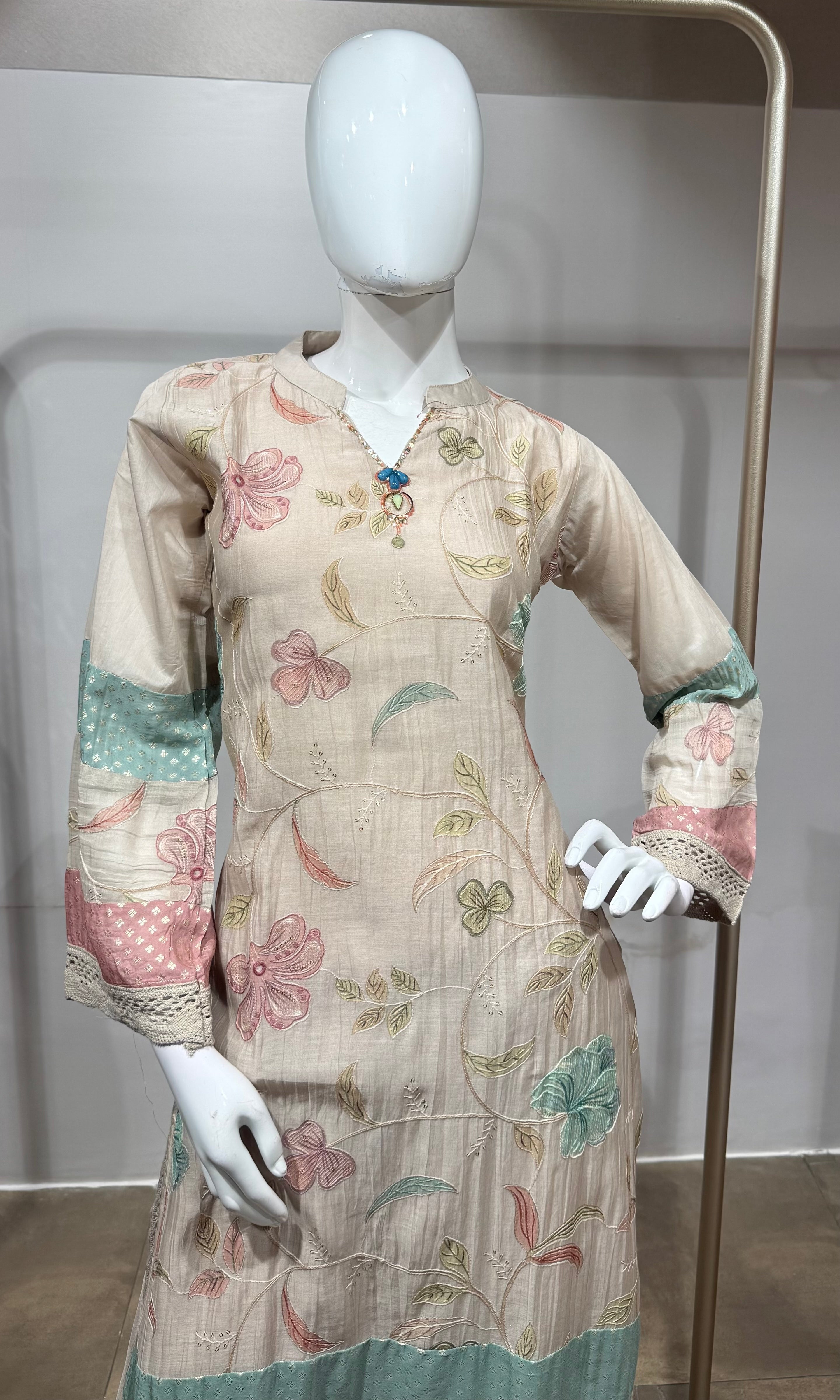MOEE Floral Kurta Set with Dupatta