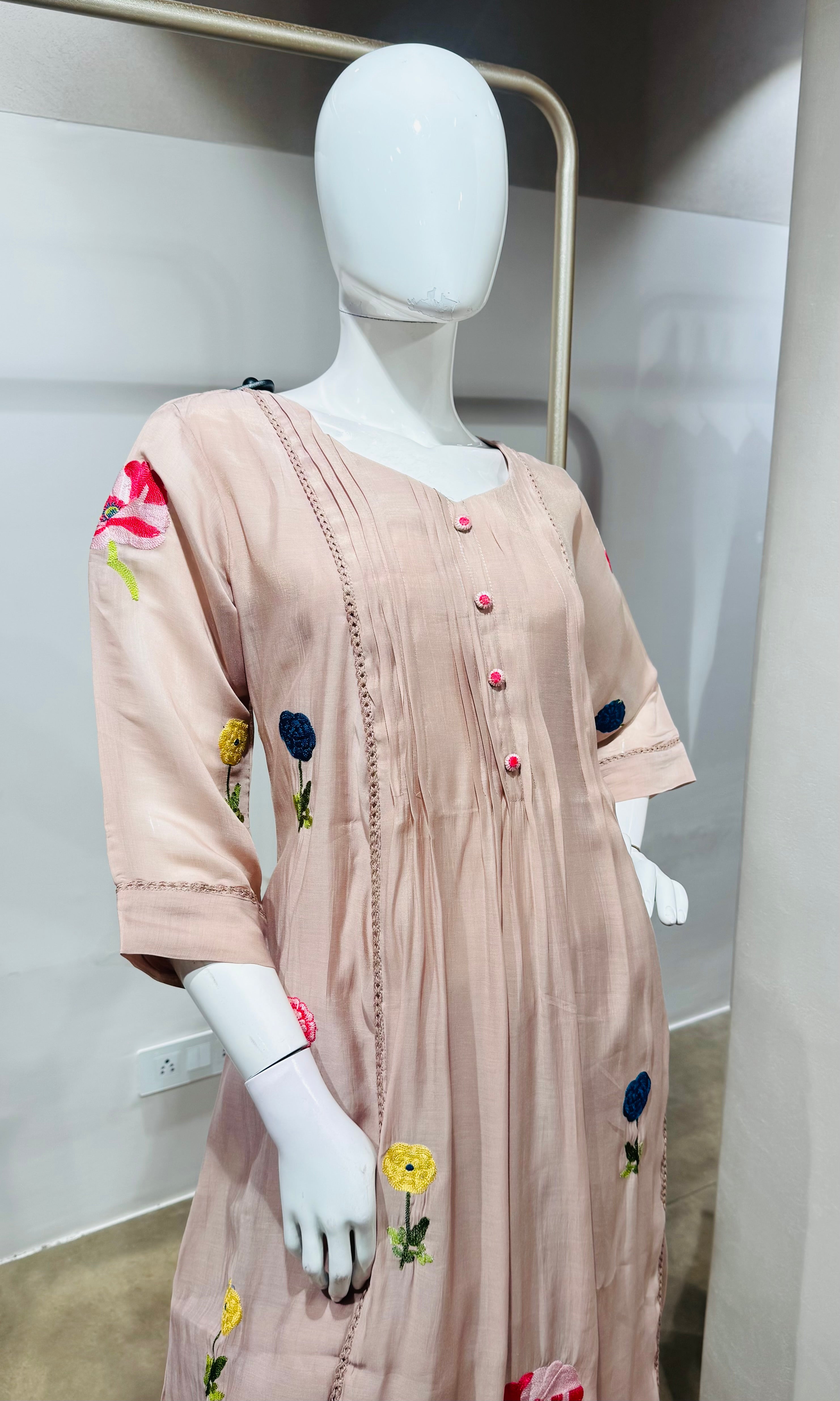 Moee Floral Kurta Pant Set with Dupatta